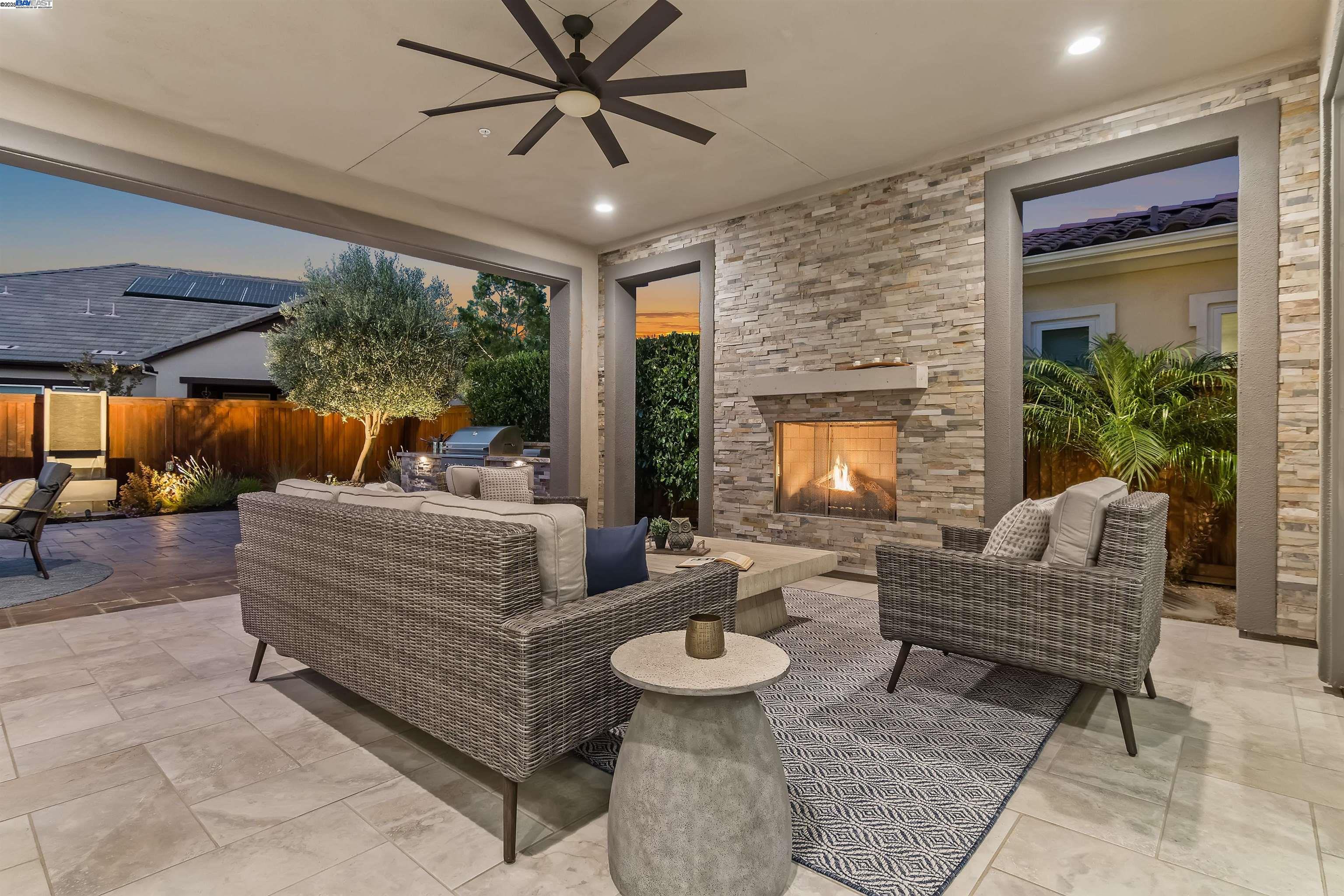 2015 Andalucia Ln