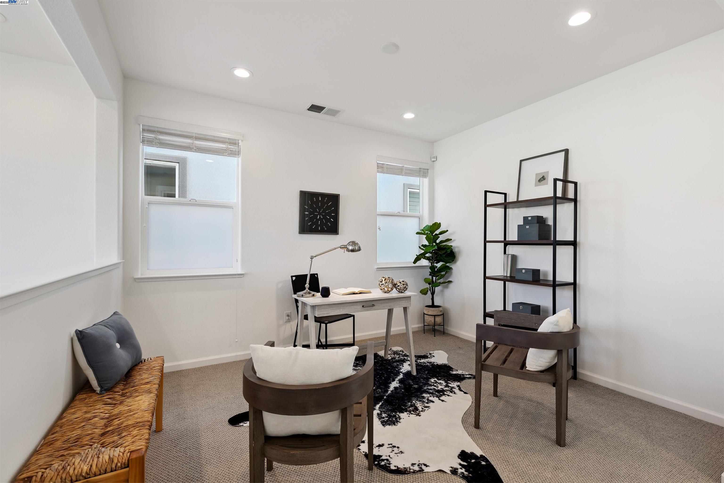 2209 Shiraz Cmn