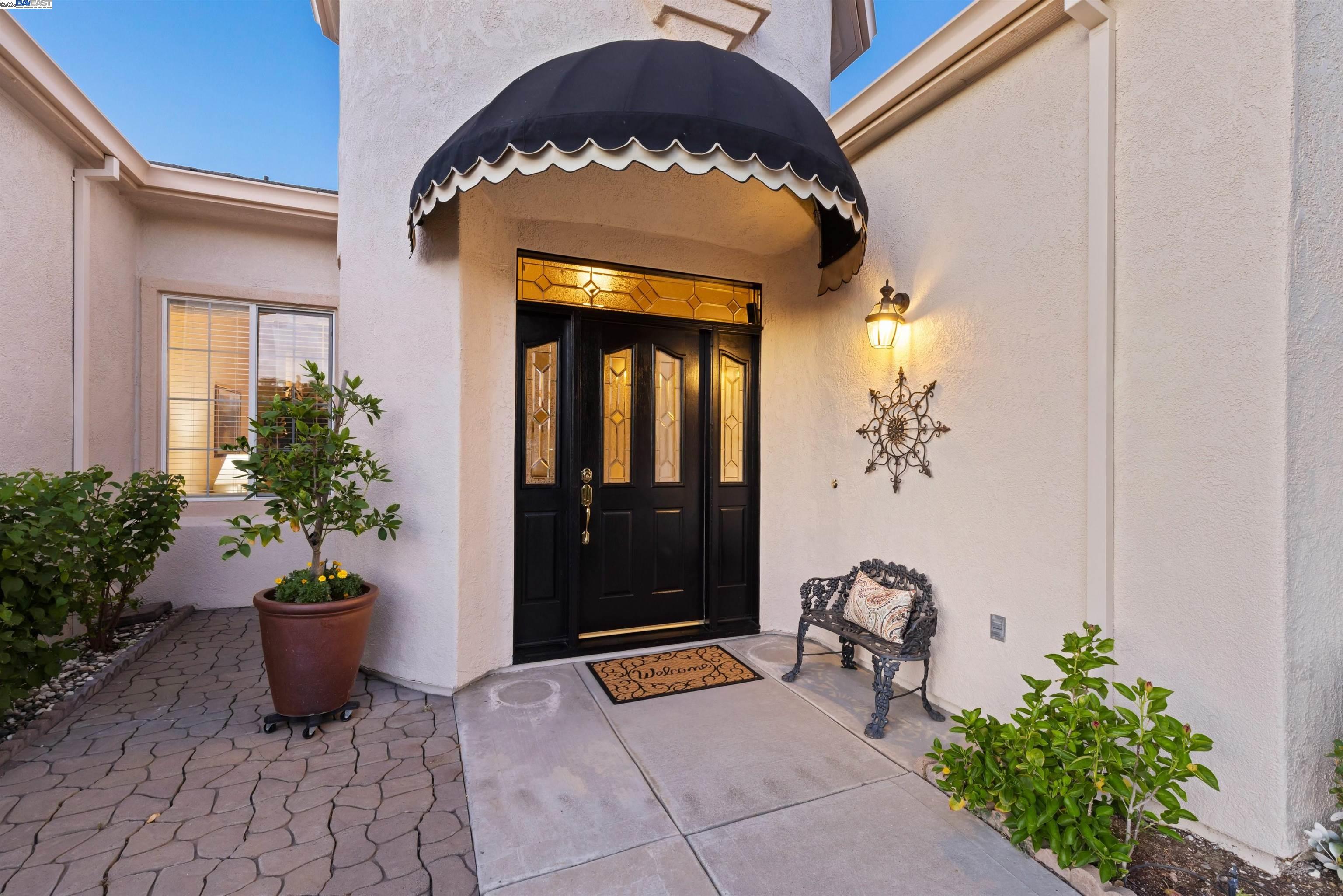 1505 Bismarck Ln