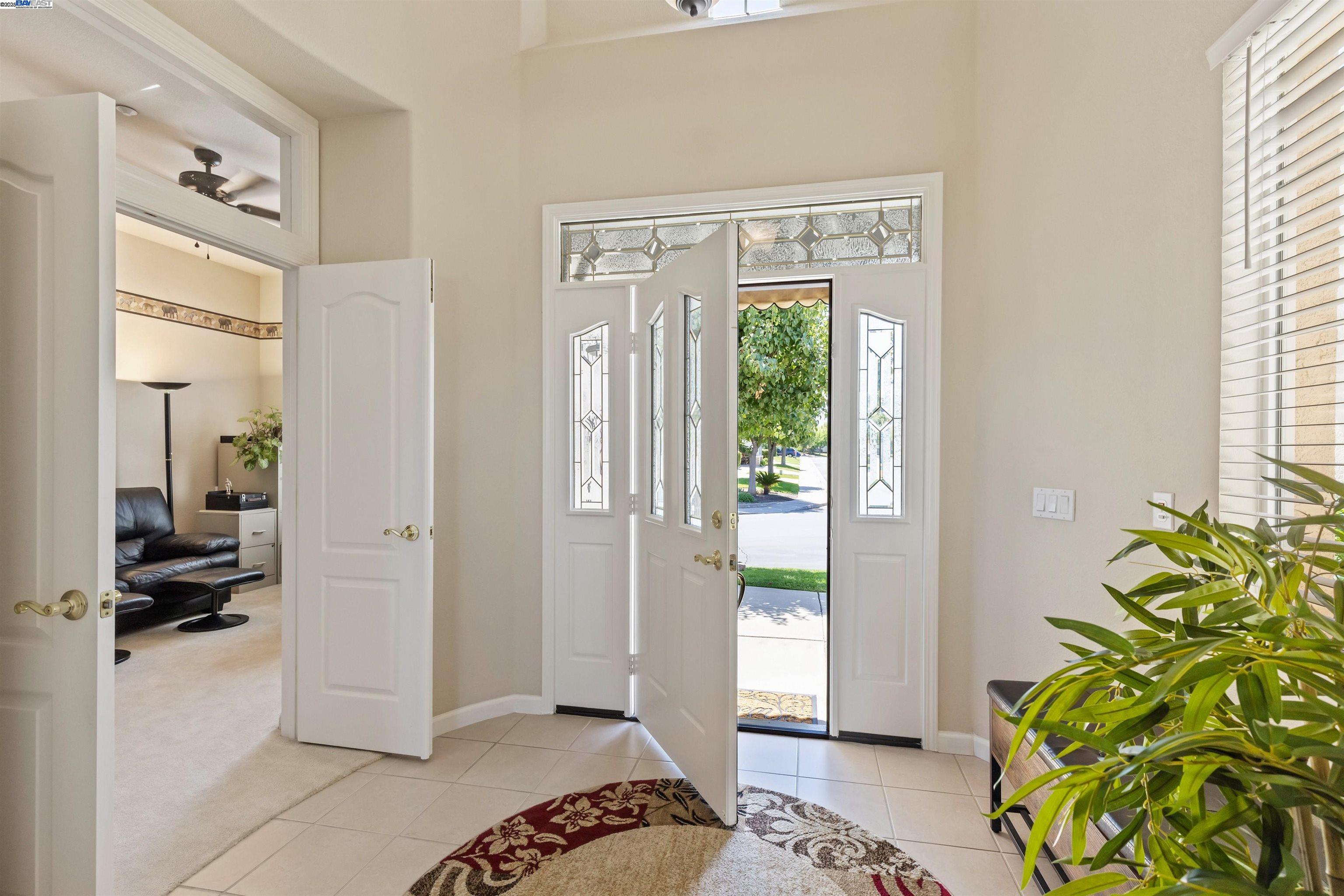 1505 Bismarck Ln