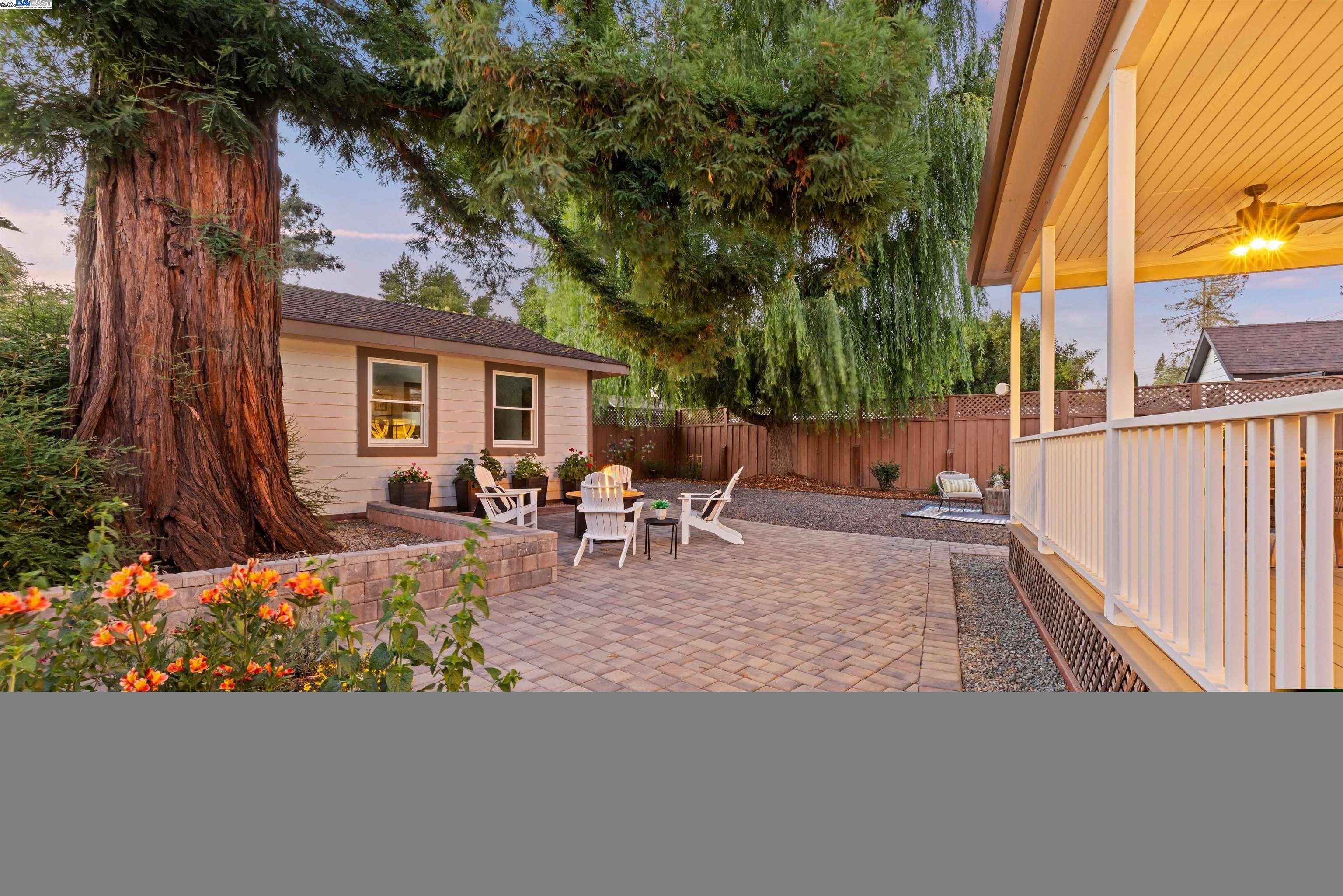 4463 Pleasanton Ave