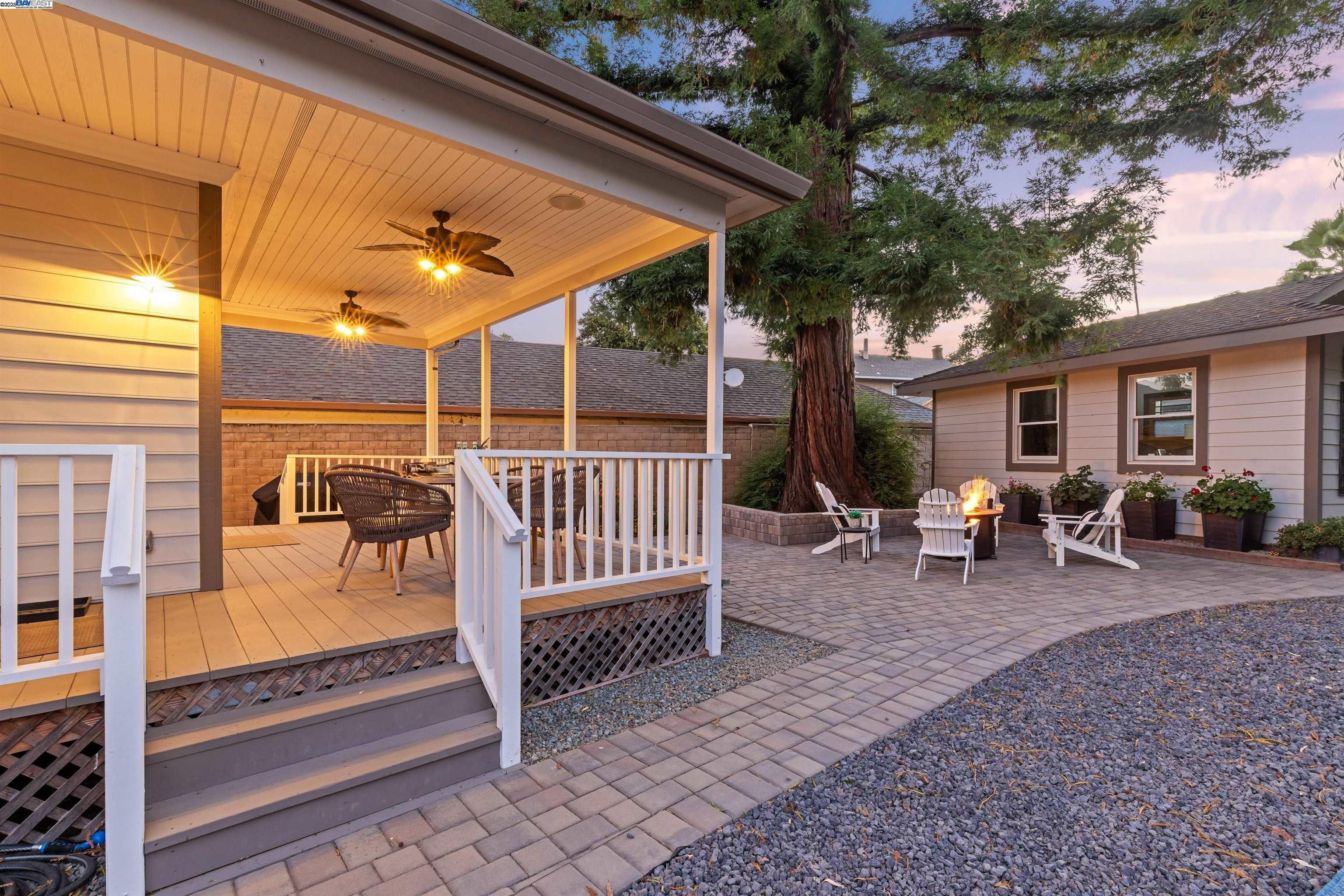4463 Pleasanton Ave