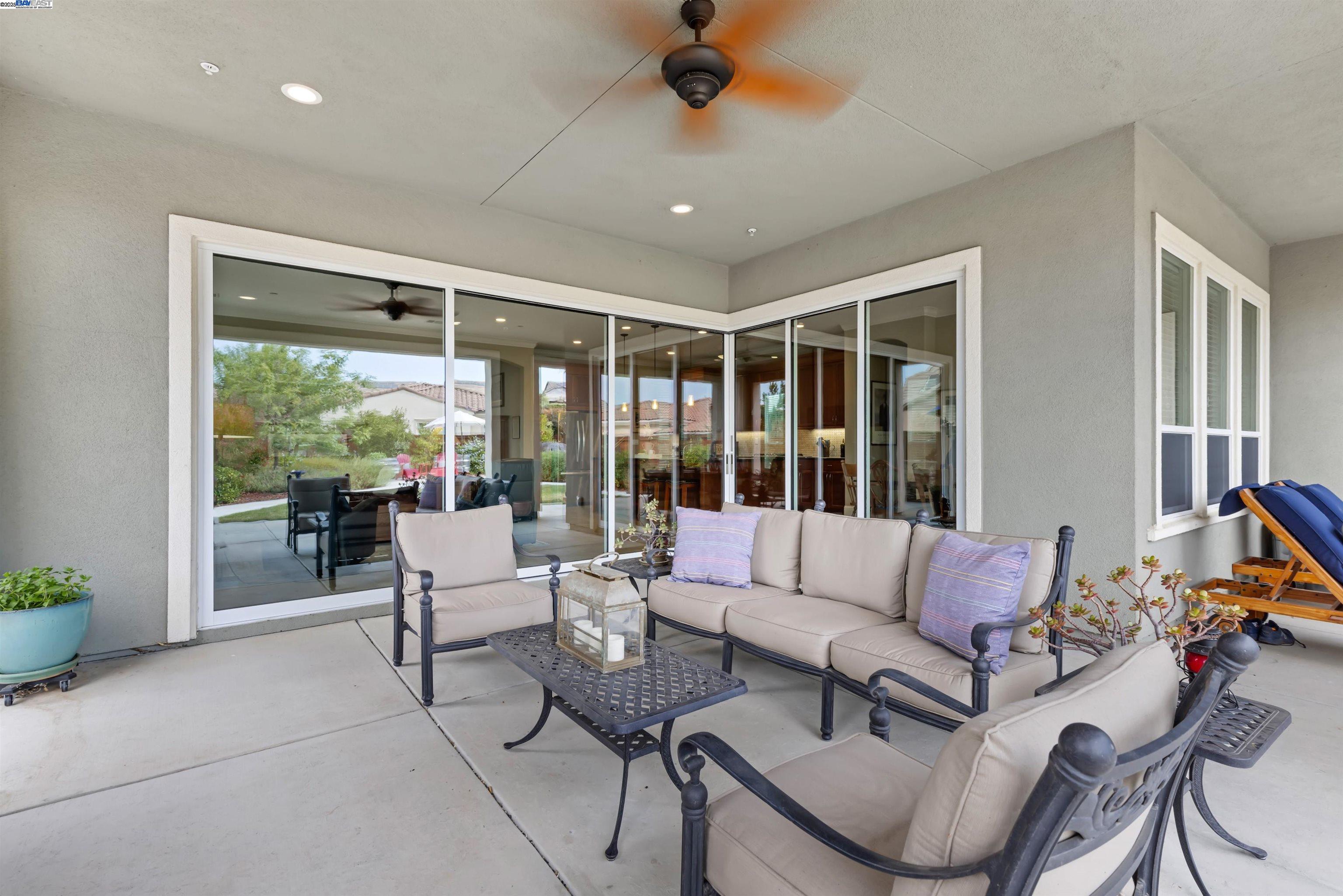 2062 Reserva Ct