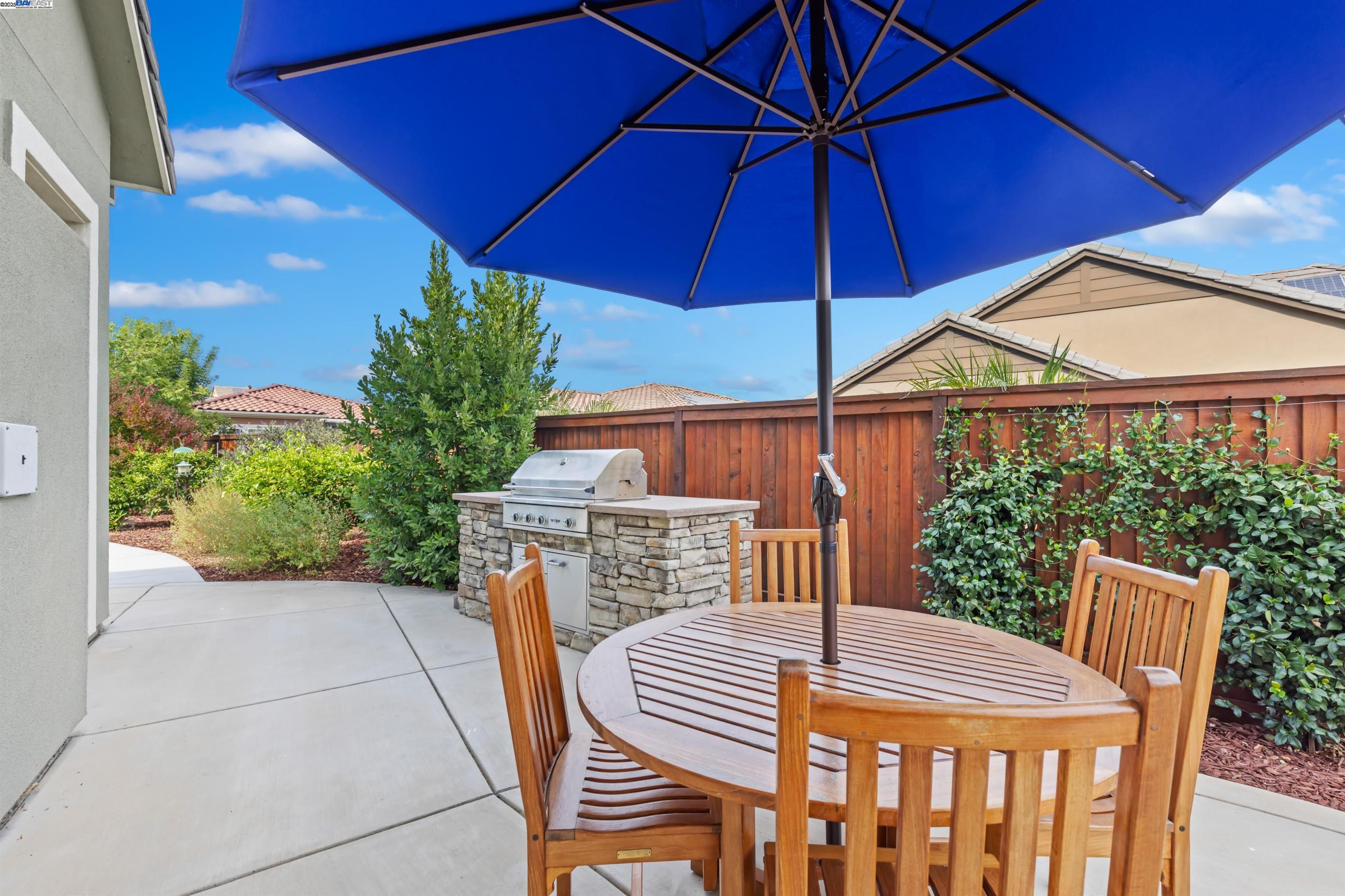 2062 Reserva Ct