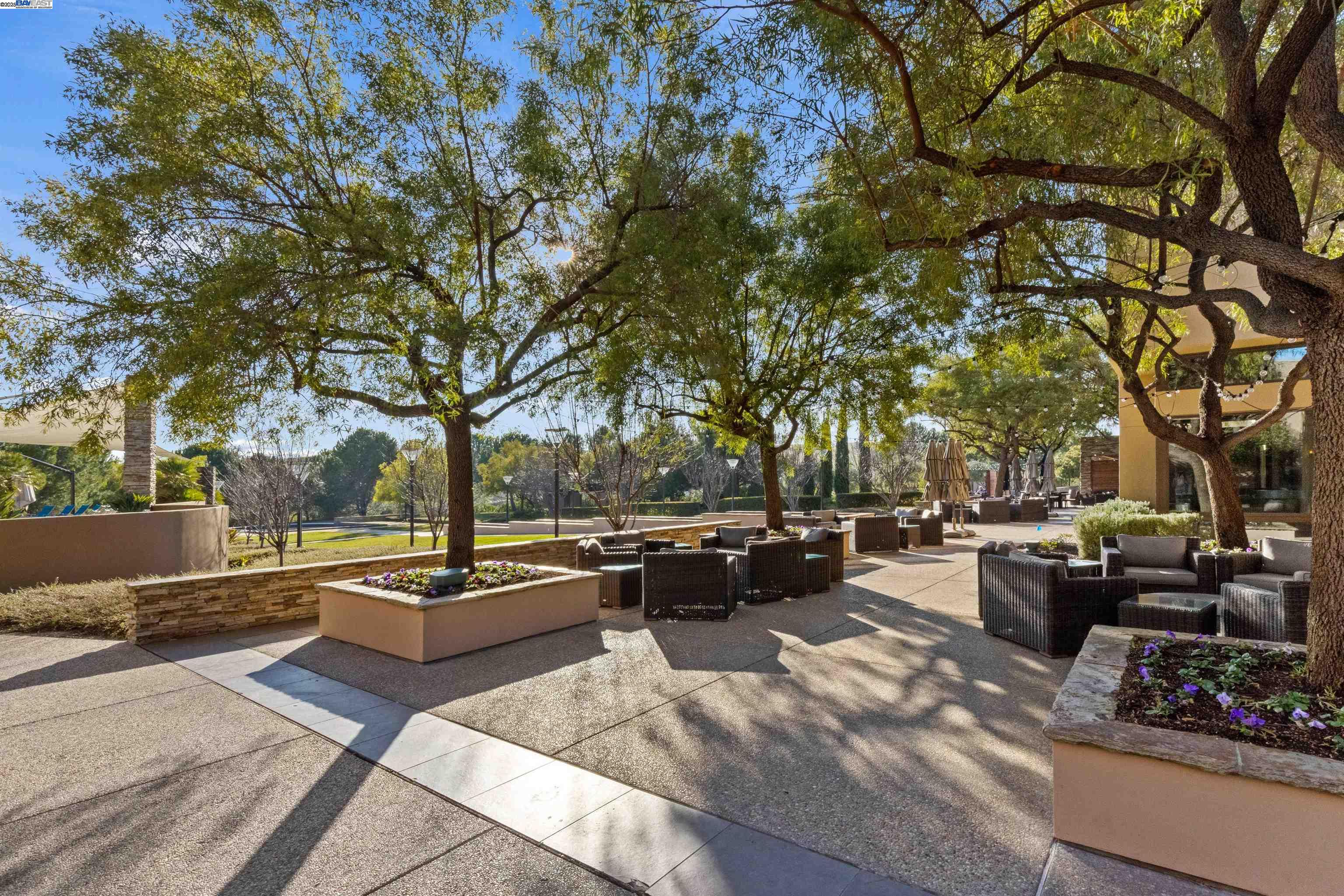 2062 Reserva Ct