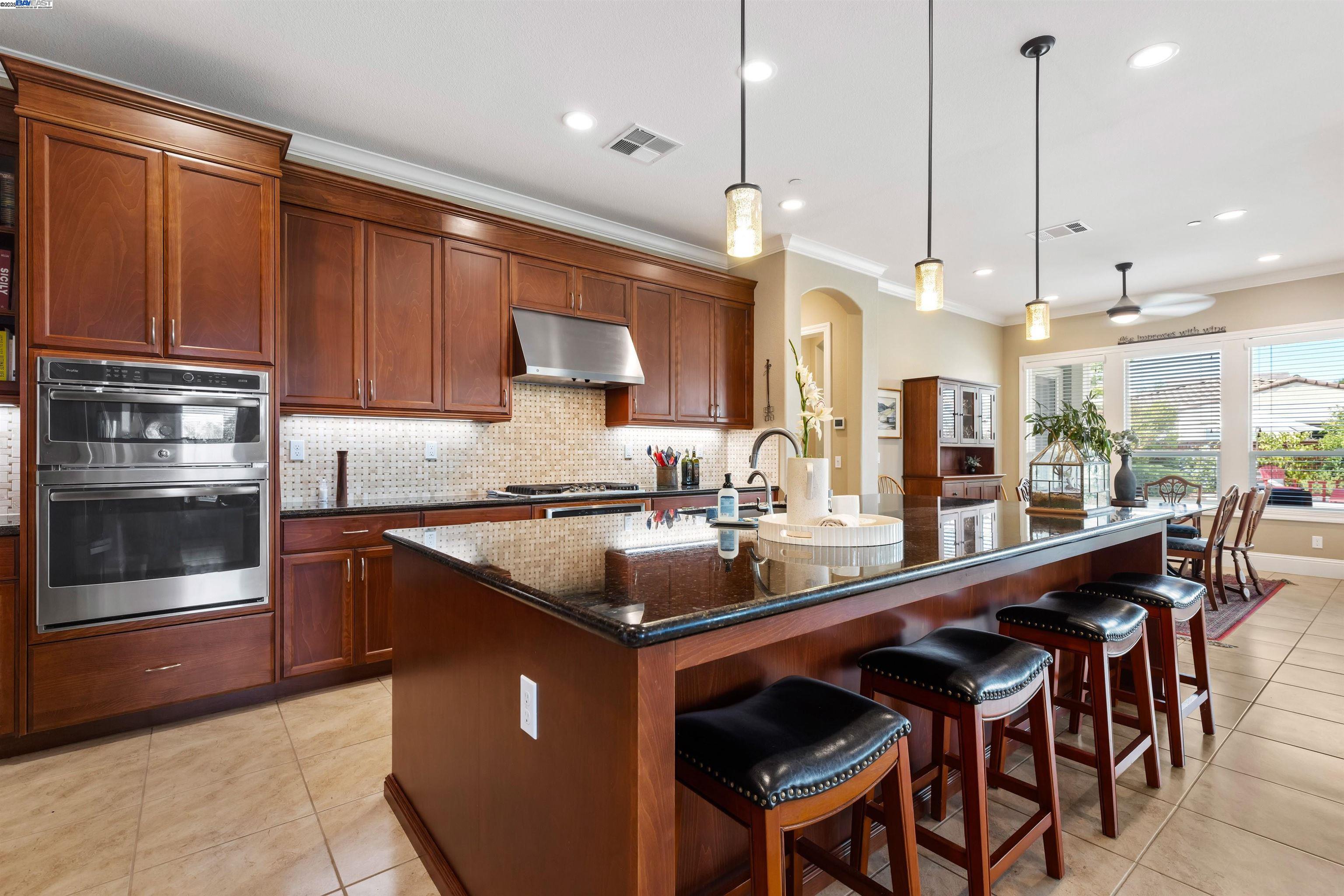 2062 Reserva Ct