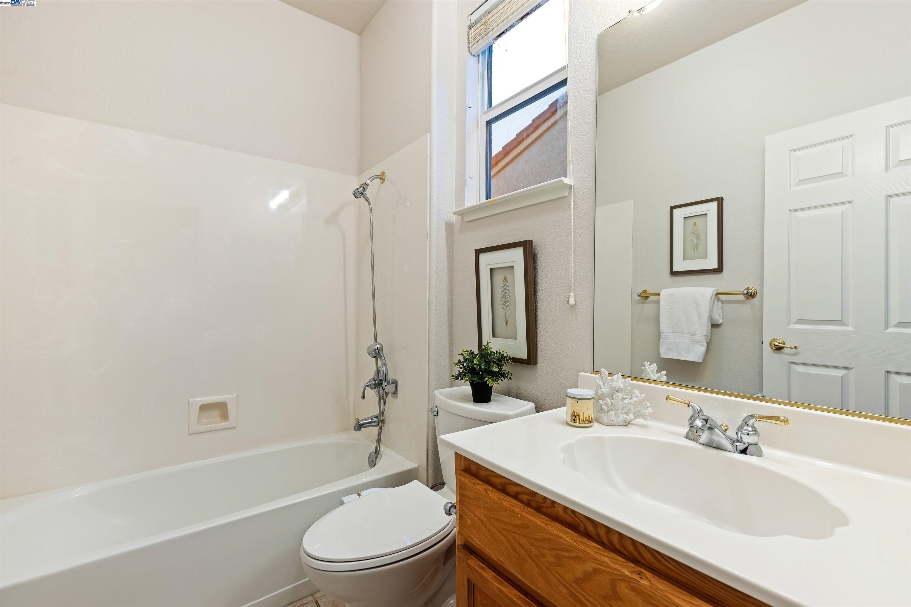 1507 Bismarck Ln