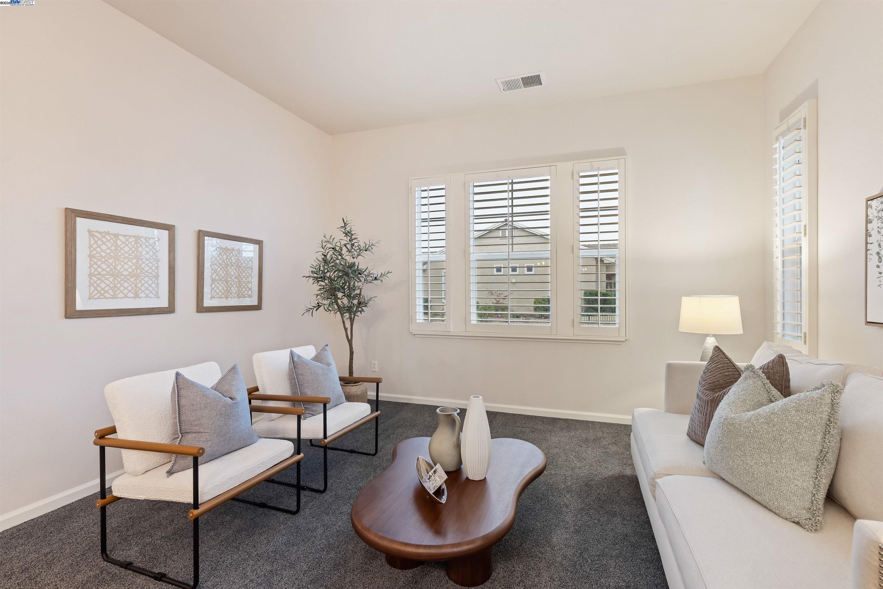 1507 Bismarck Ln