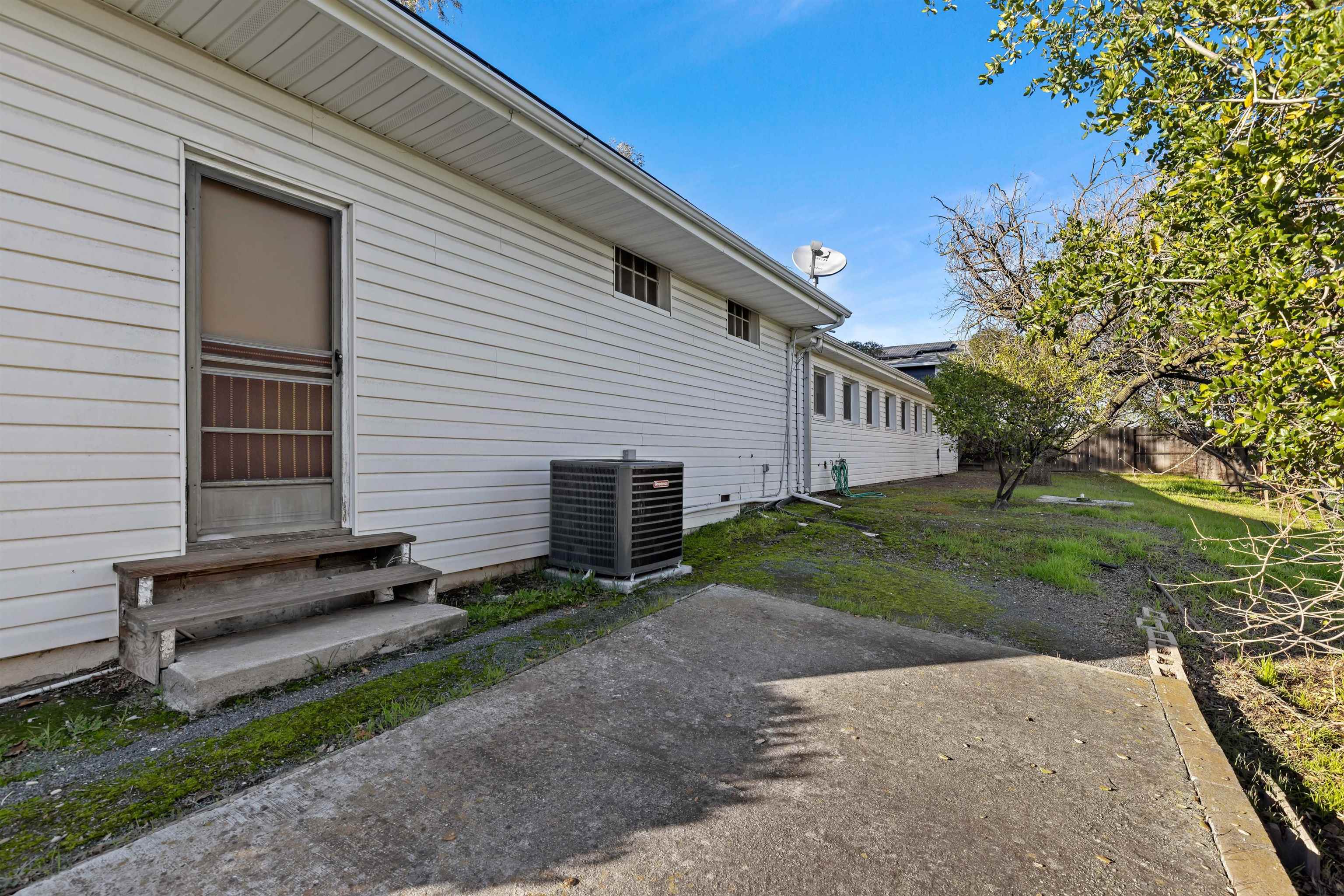171 Bella Vista Ave