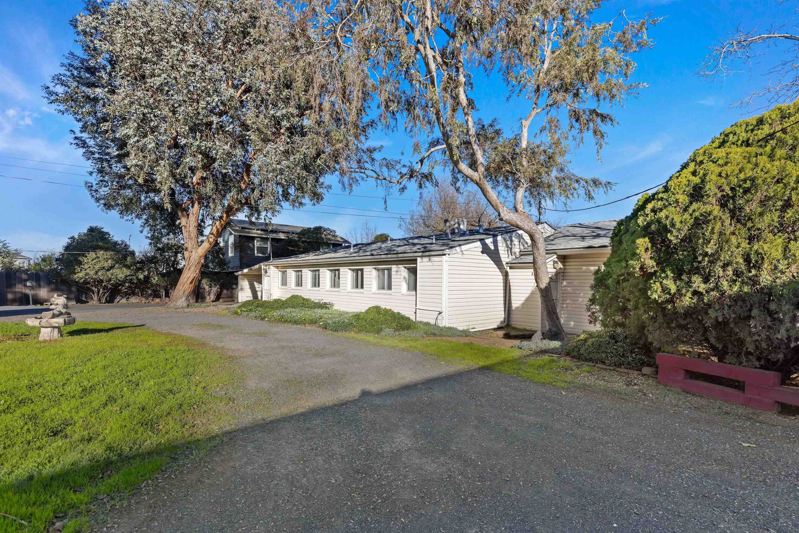 171 Bella Vista Ave