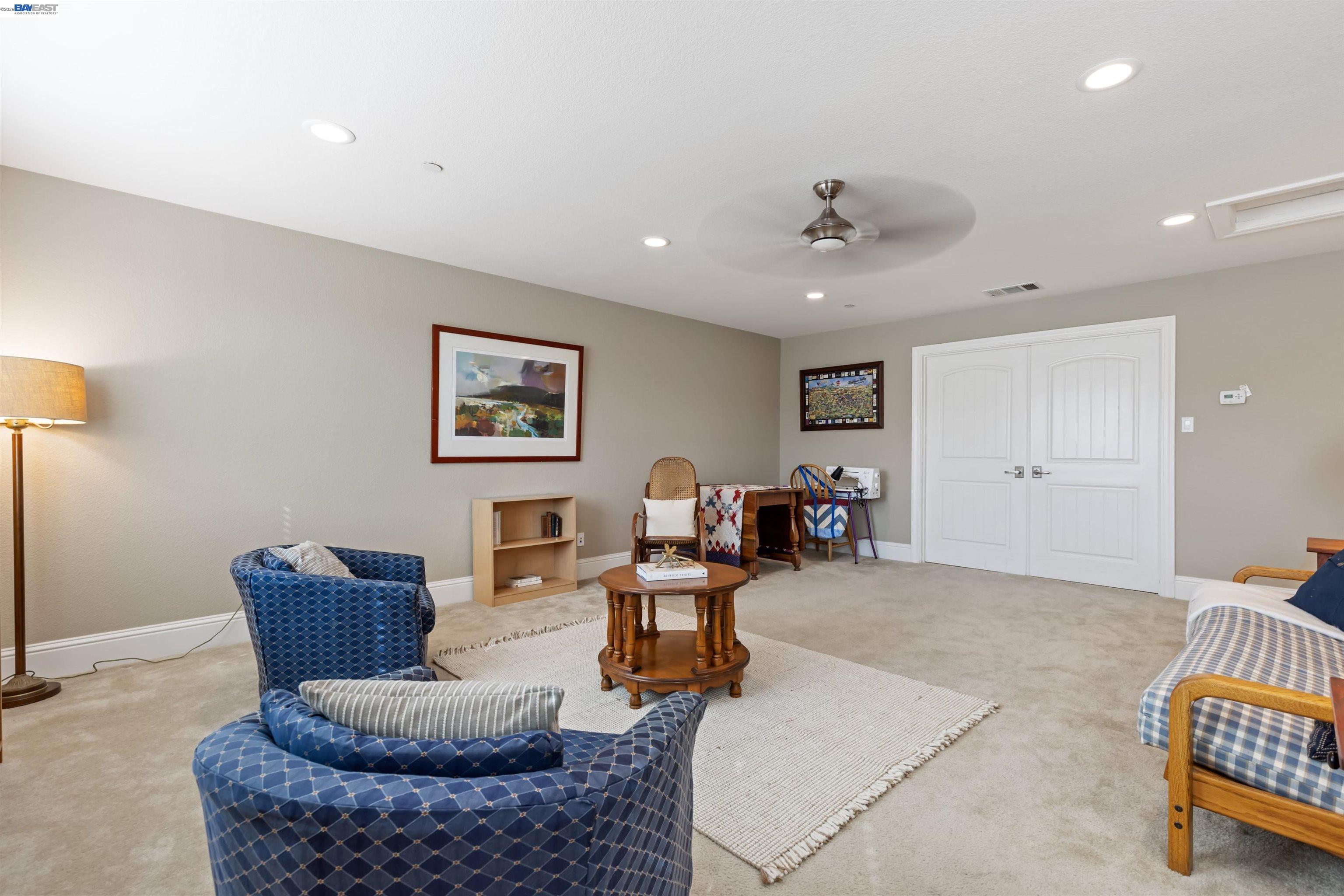 2062 Reserva Court
