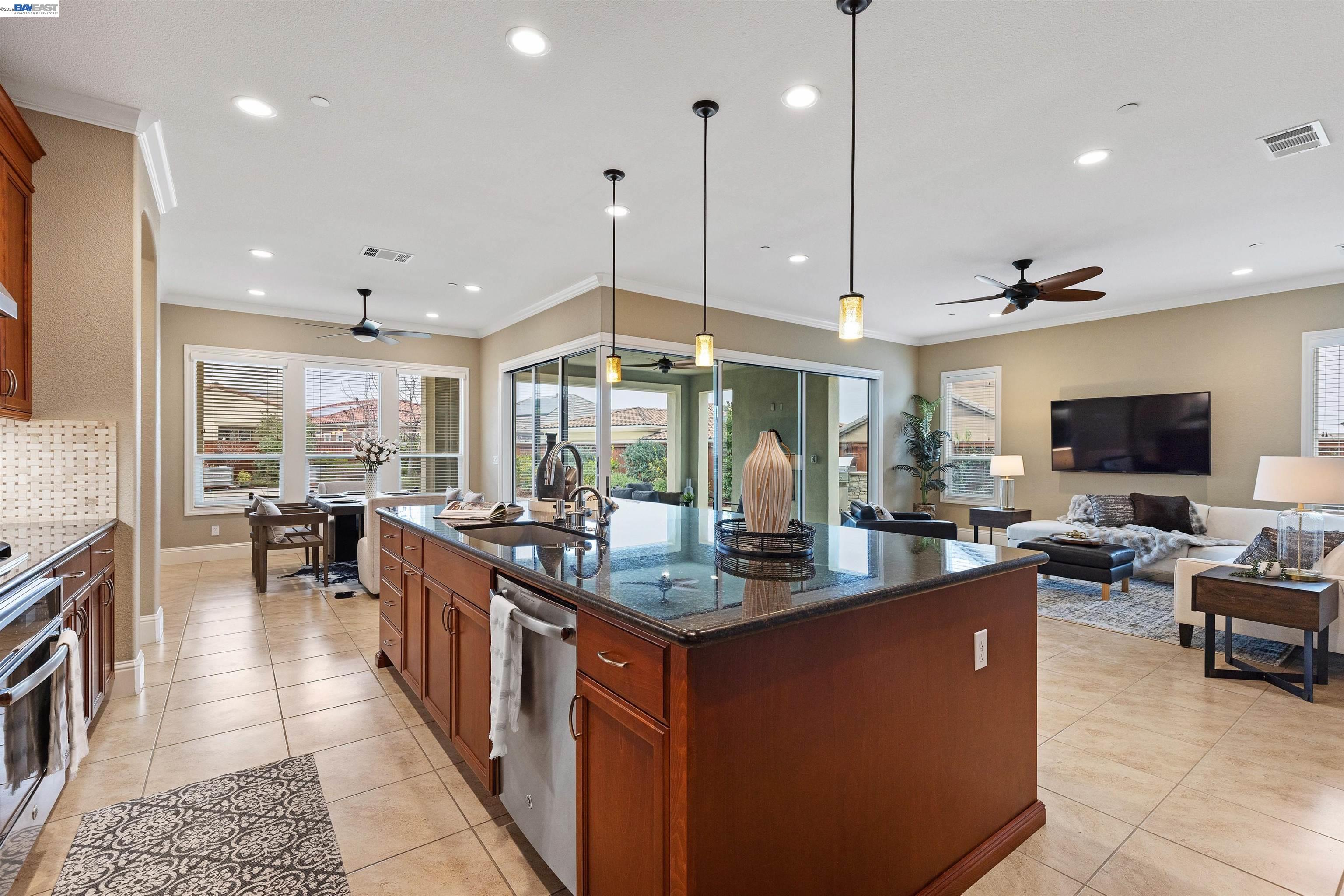 2062 Reserva Court