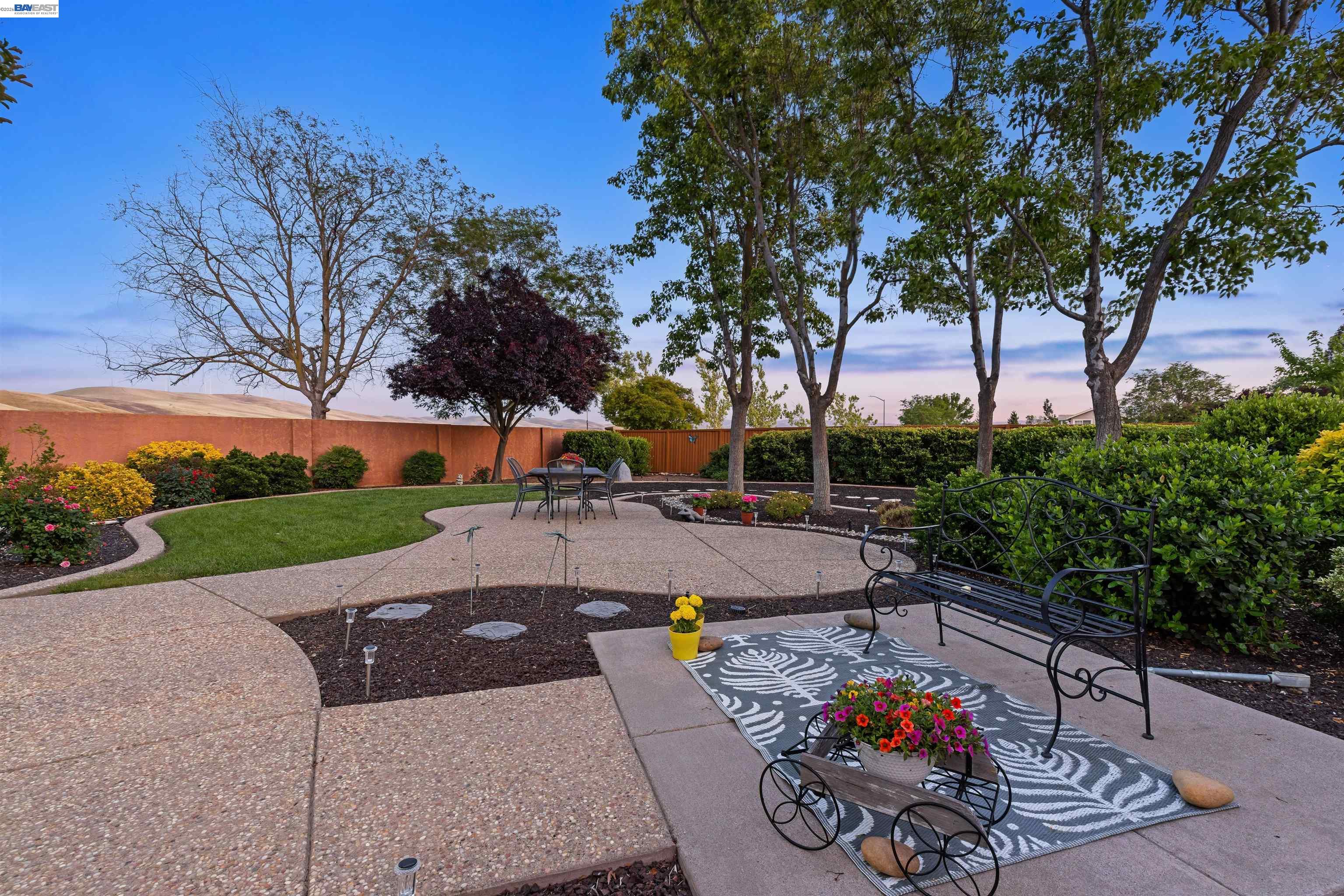 6997 Blue Grass Ct