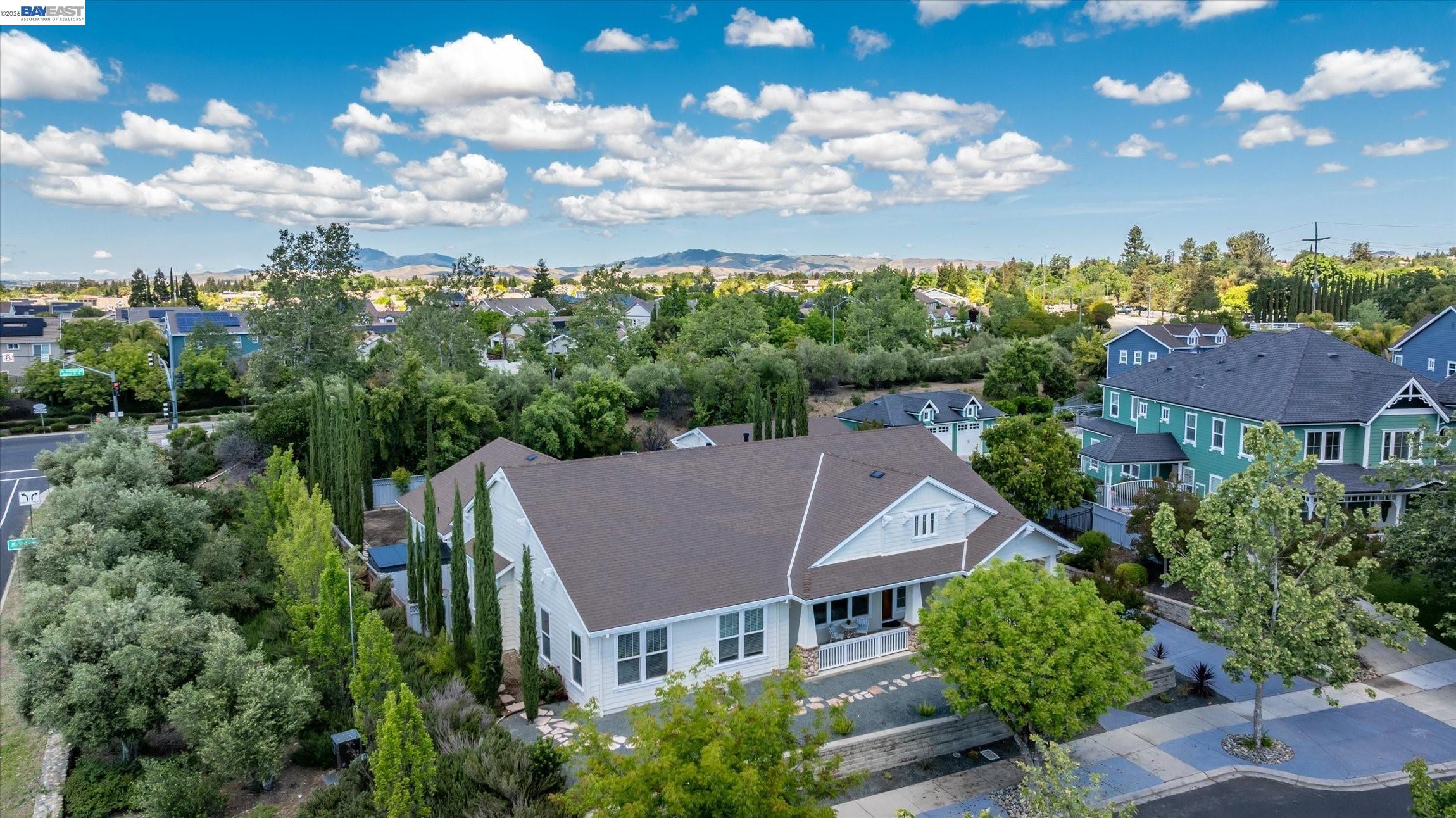 932 Hansen Rd