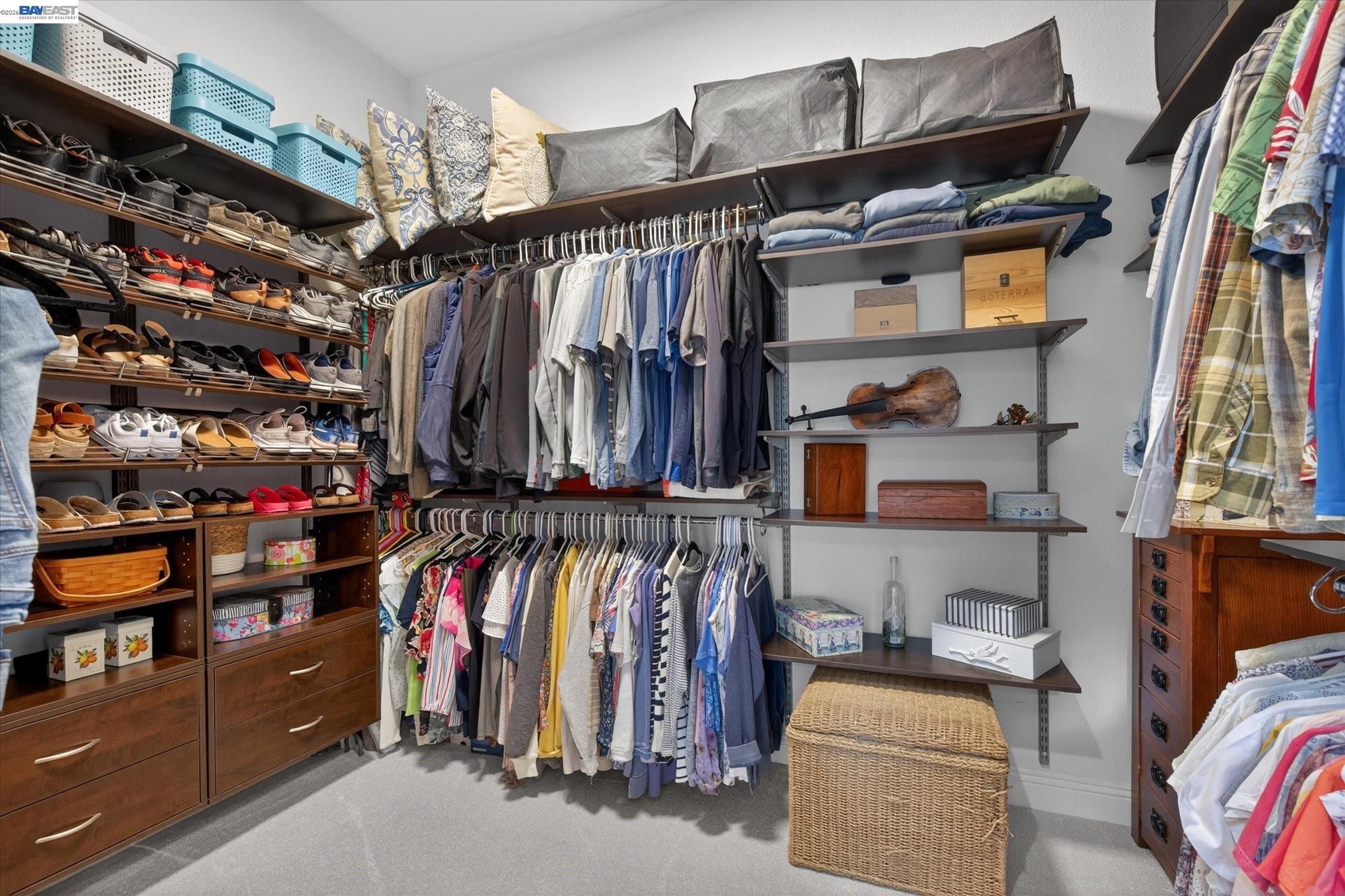 1720 Veneto Ln