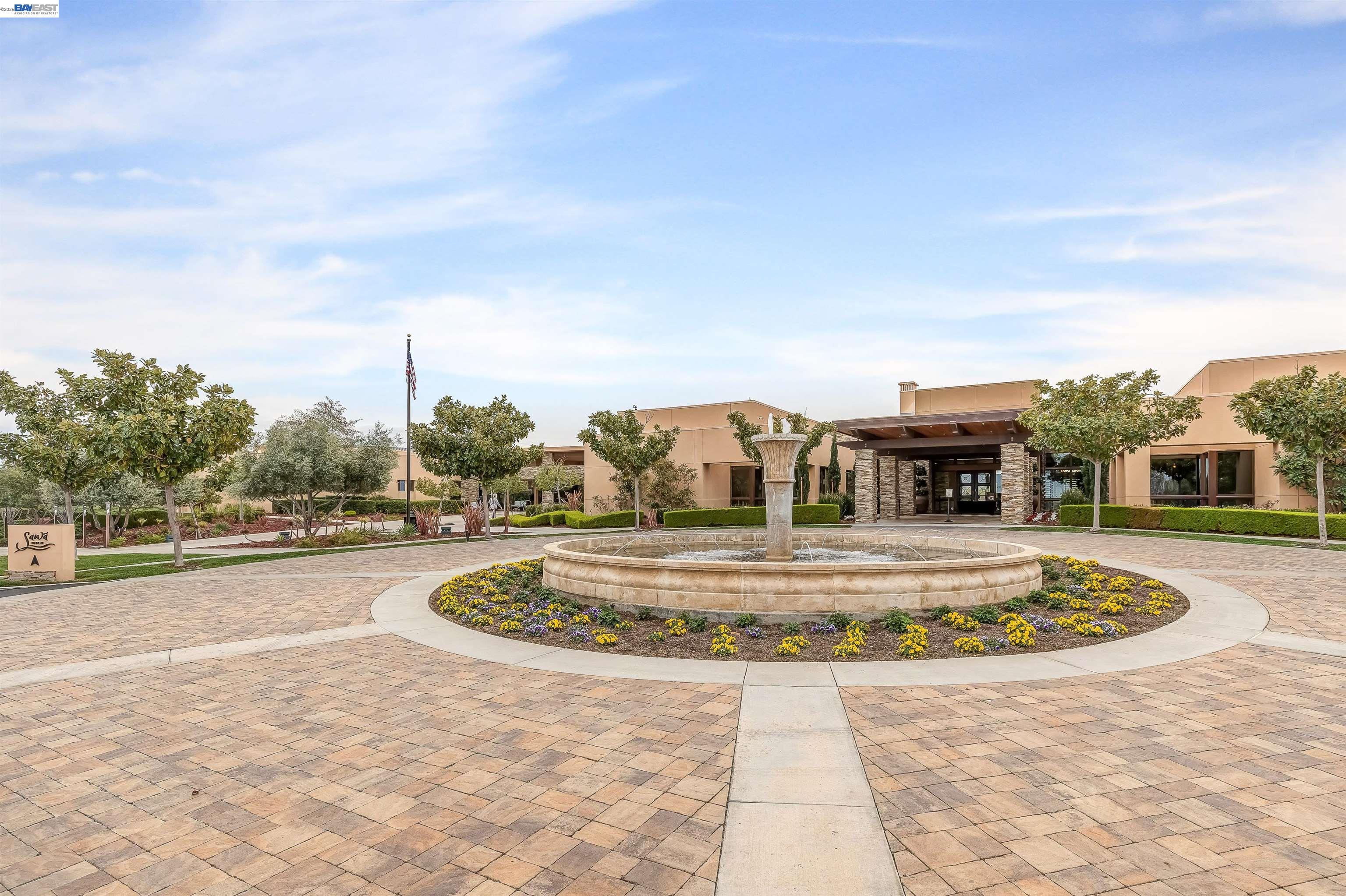1601 Chianti Ln