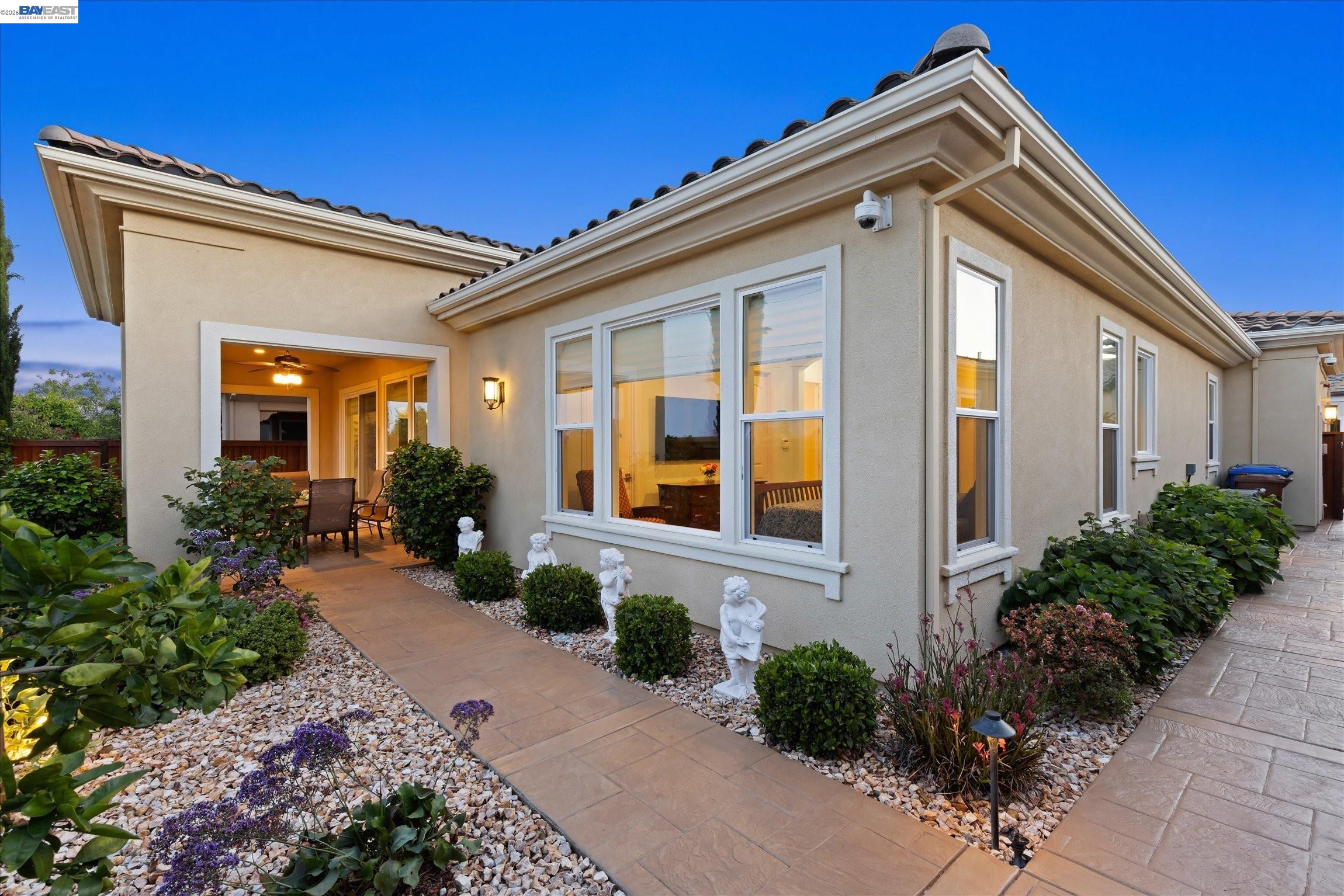 1601 Chianti Ln
