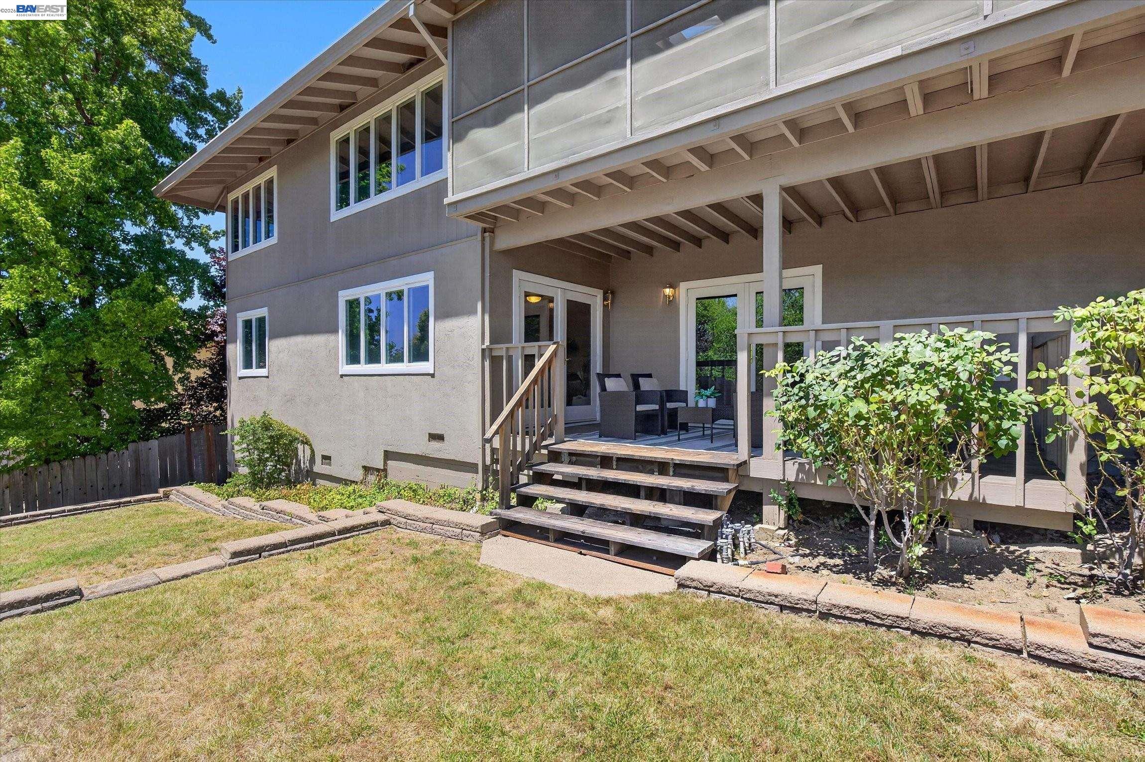 25 Pulido Ct