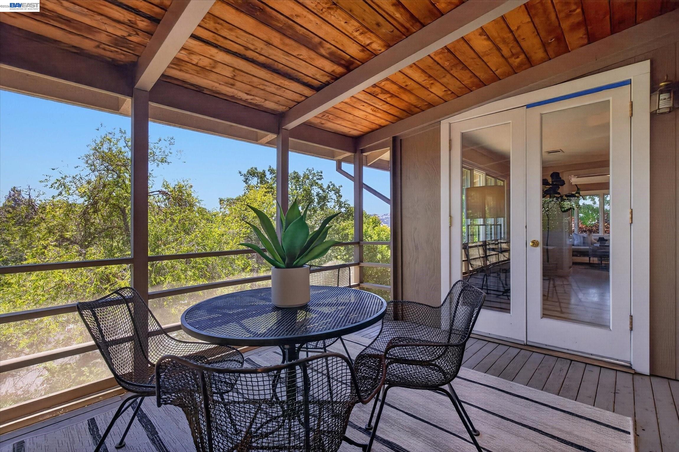 25 Pulido Ct
