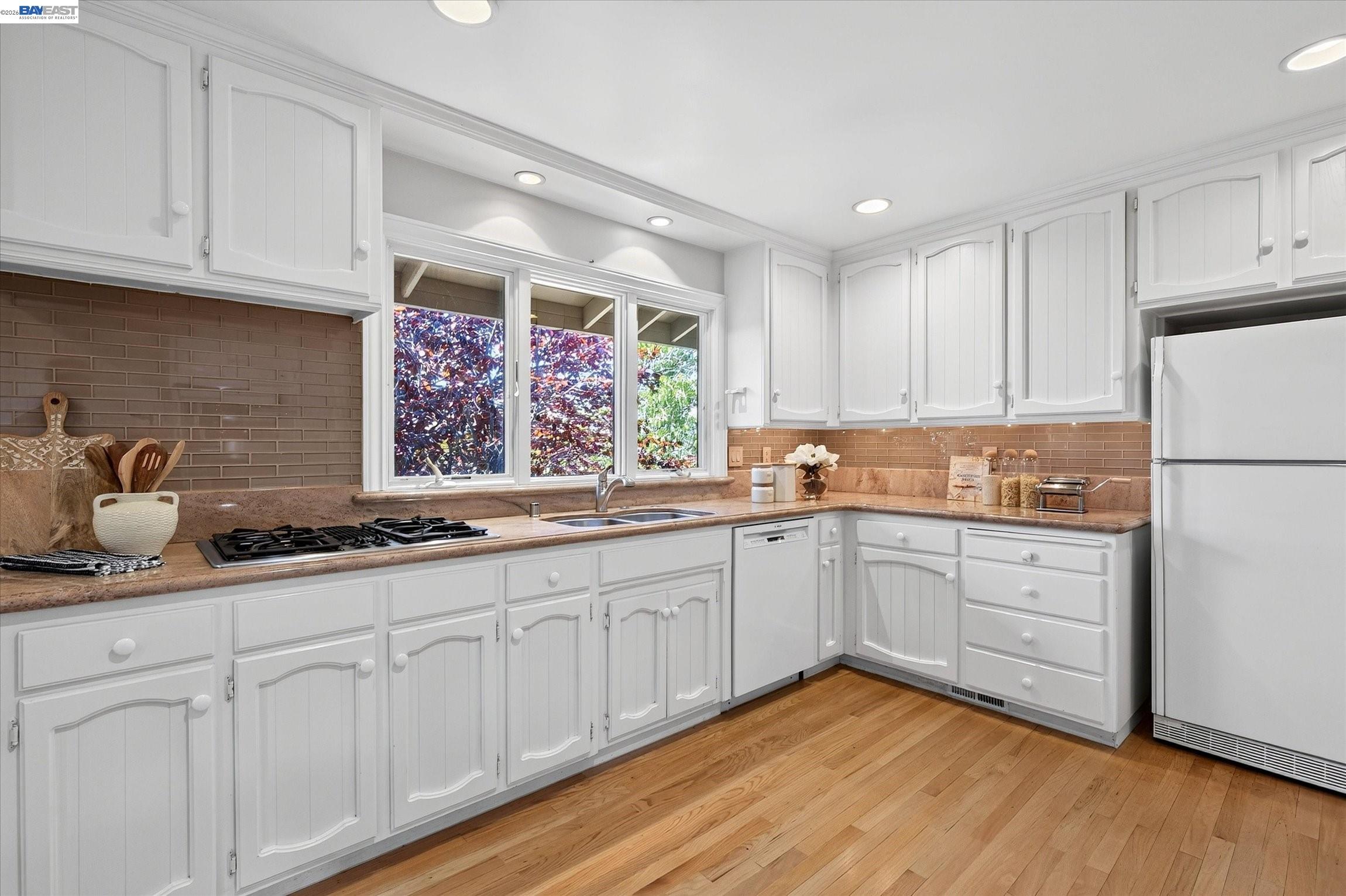 25 Pulido Ct