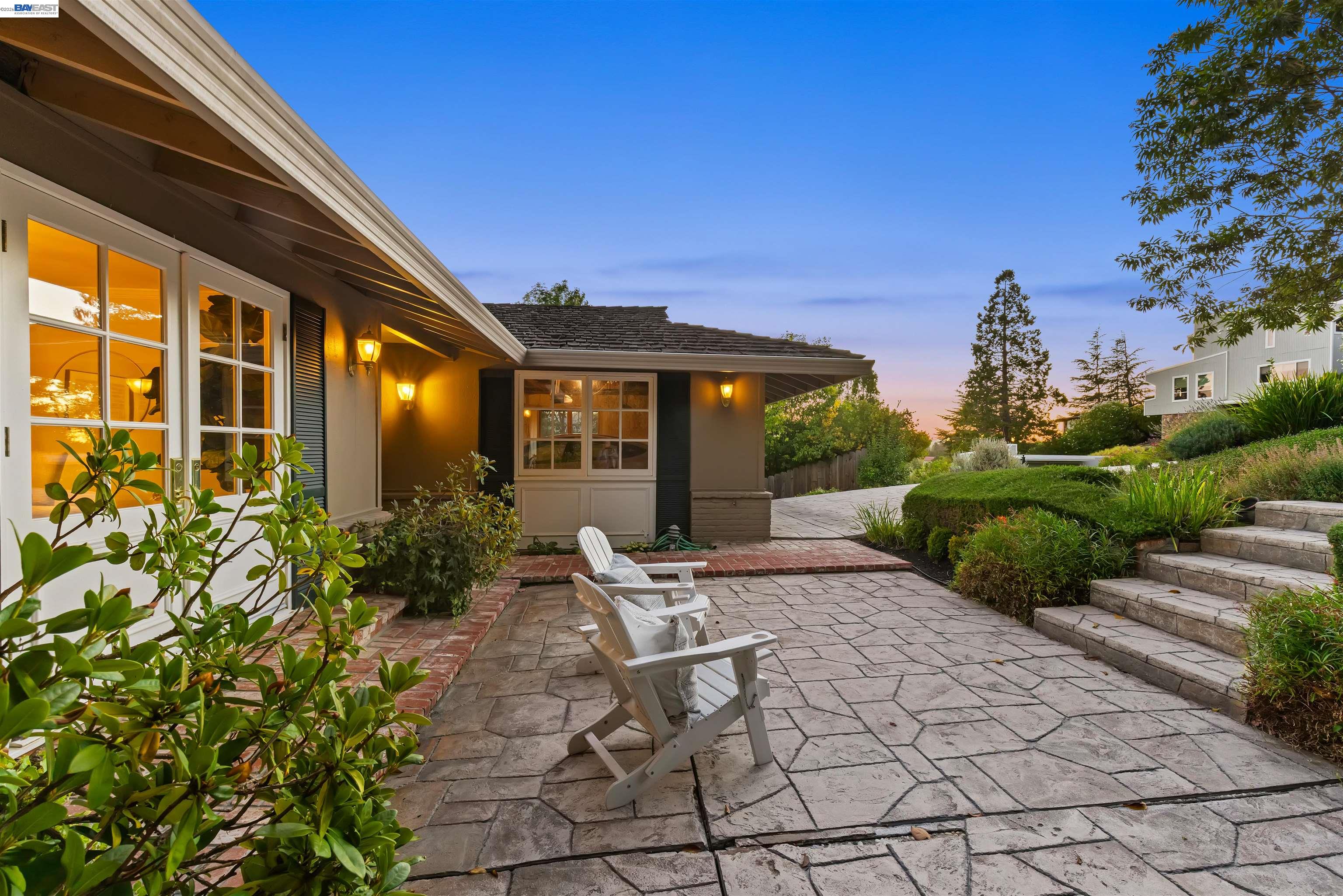 25 Pulido Ct