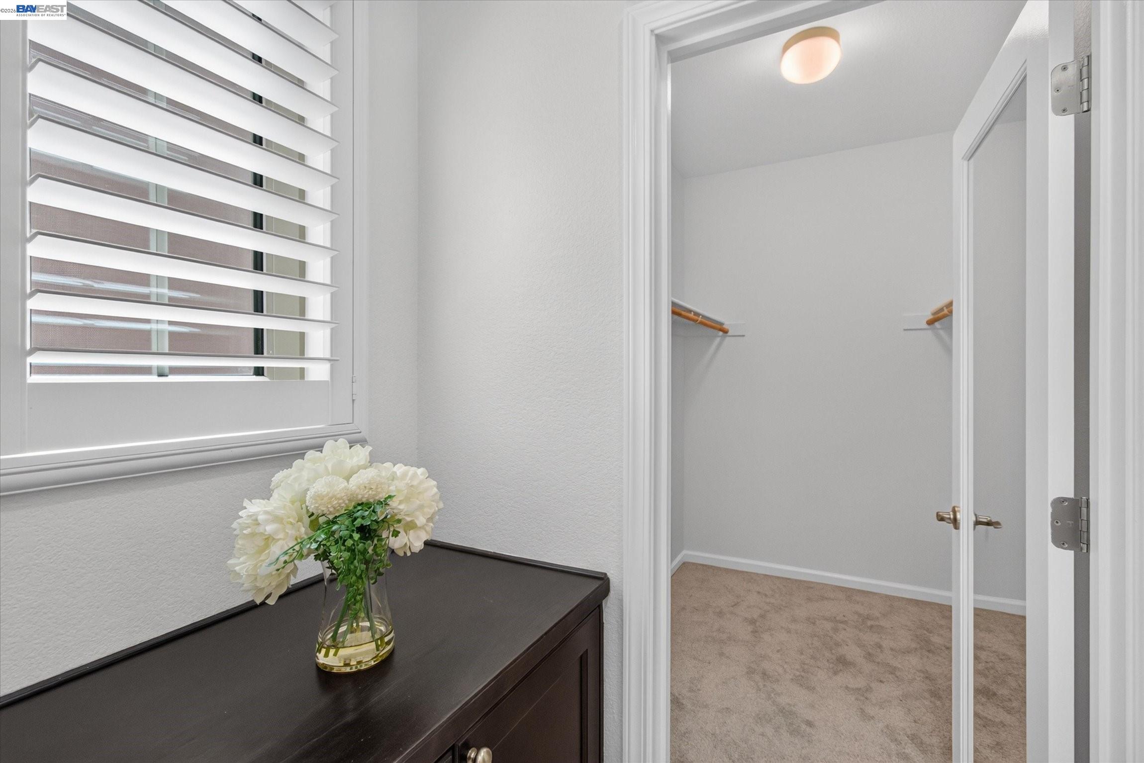 2928 Worthing Common