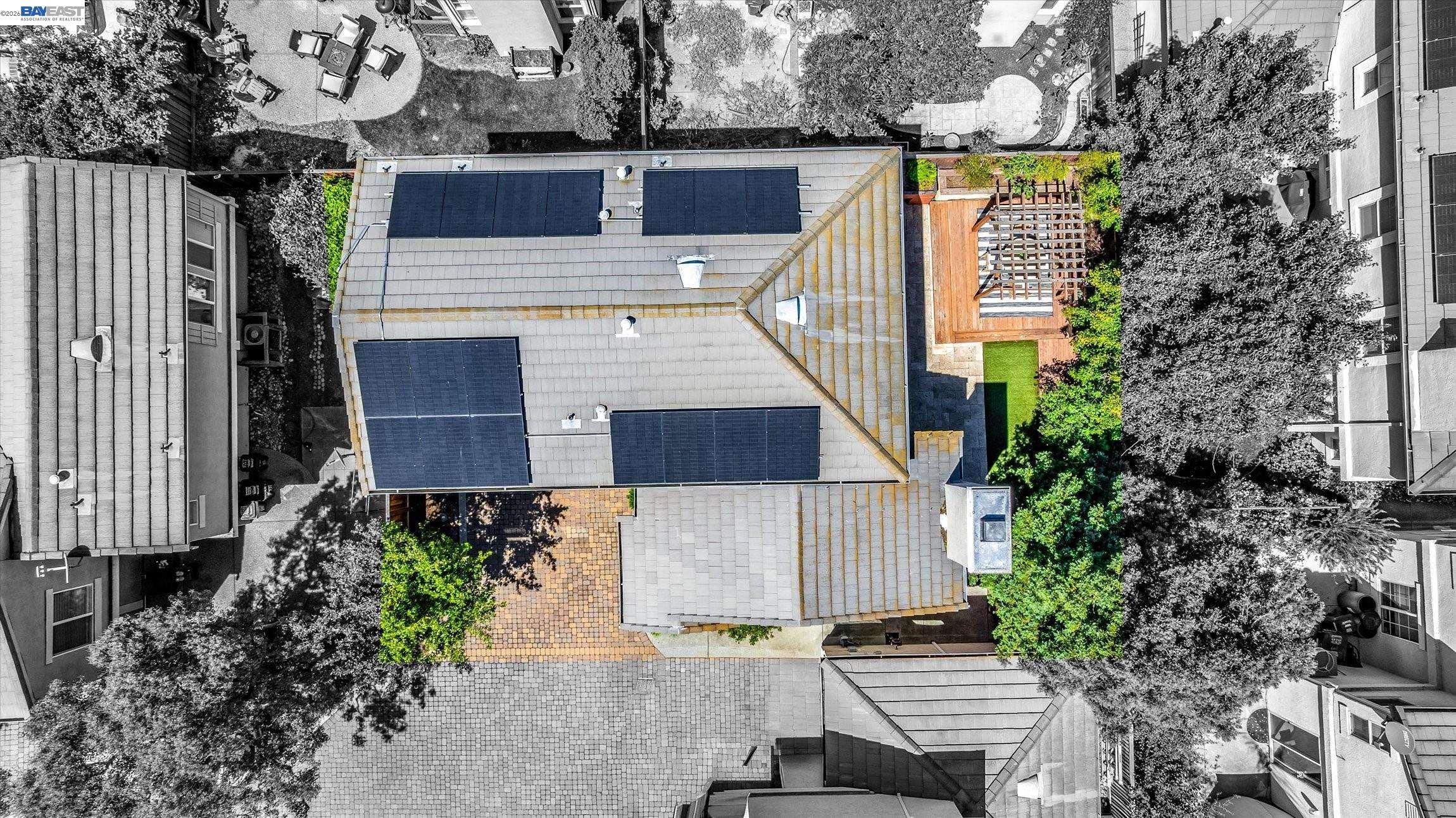2038 Mulberry Cmn
