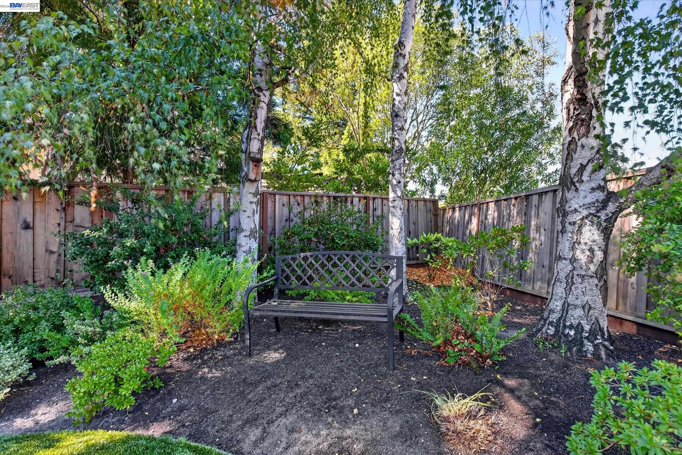 230 Heather Pl