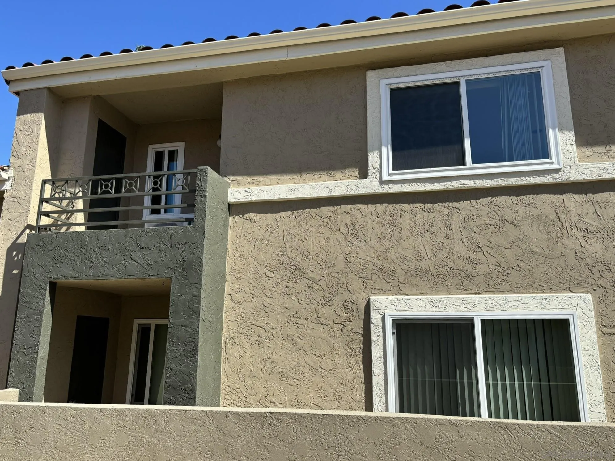 7565 Charmant Dr Unit 504