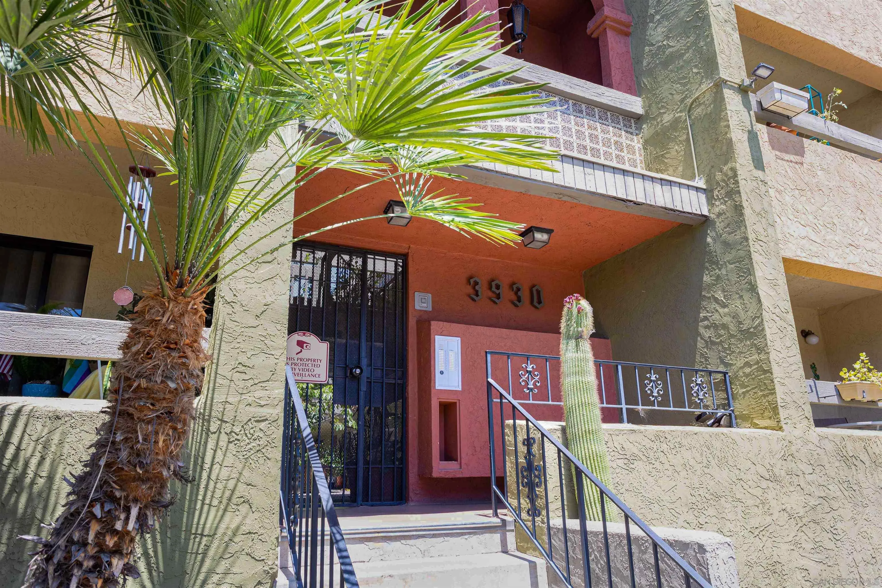3930 Centre St Unit 204