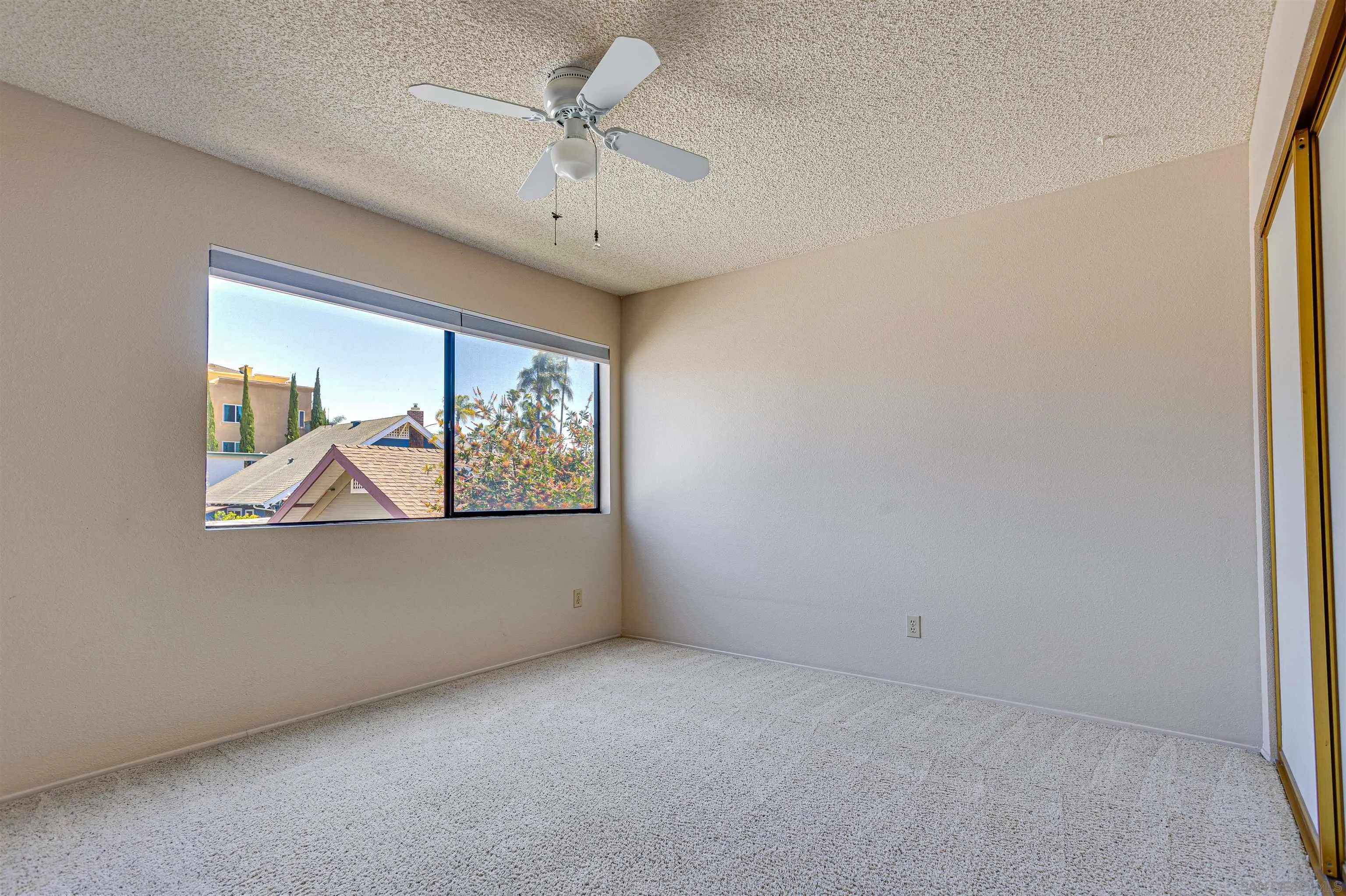 3930 Centre St Unit 204