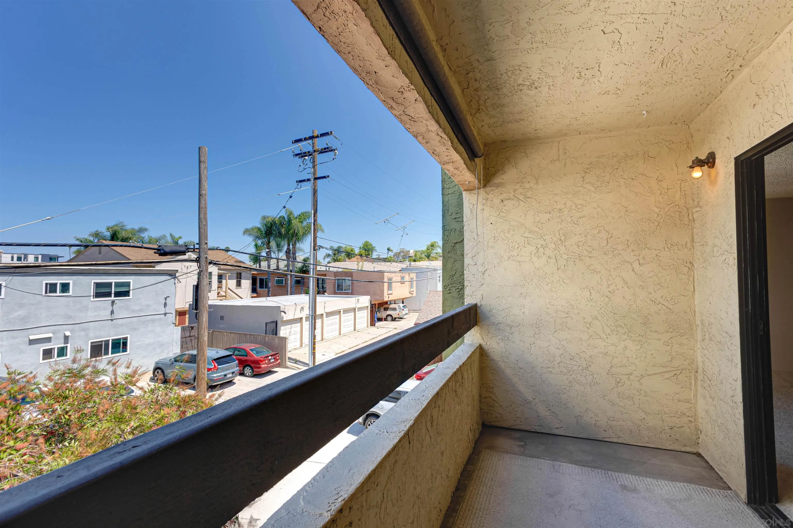3930 Centre St Unit 204