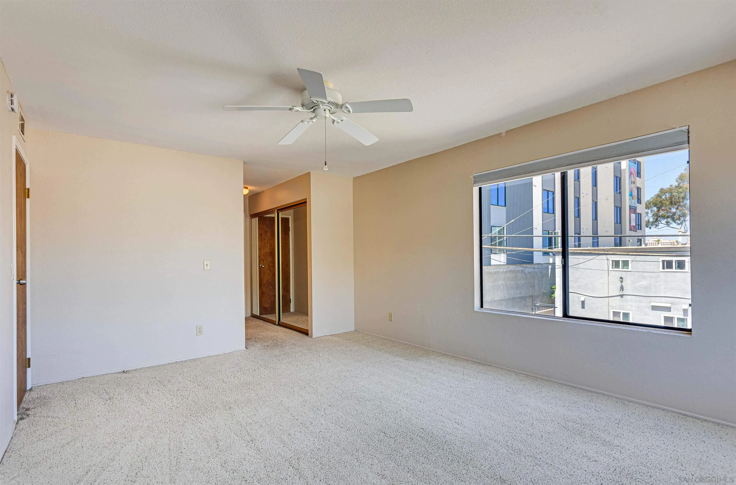 3930 Centre St Unit 204