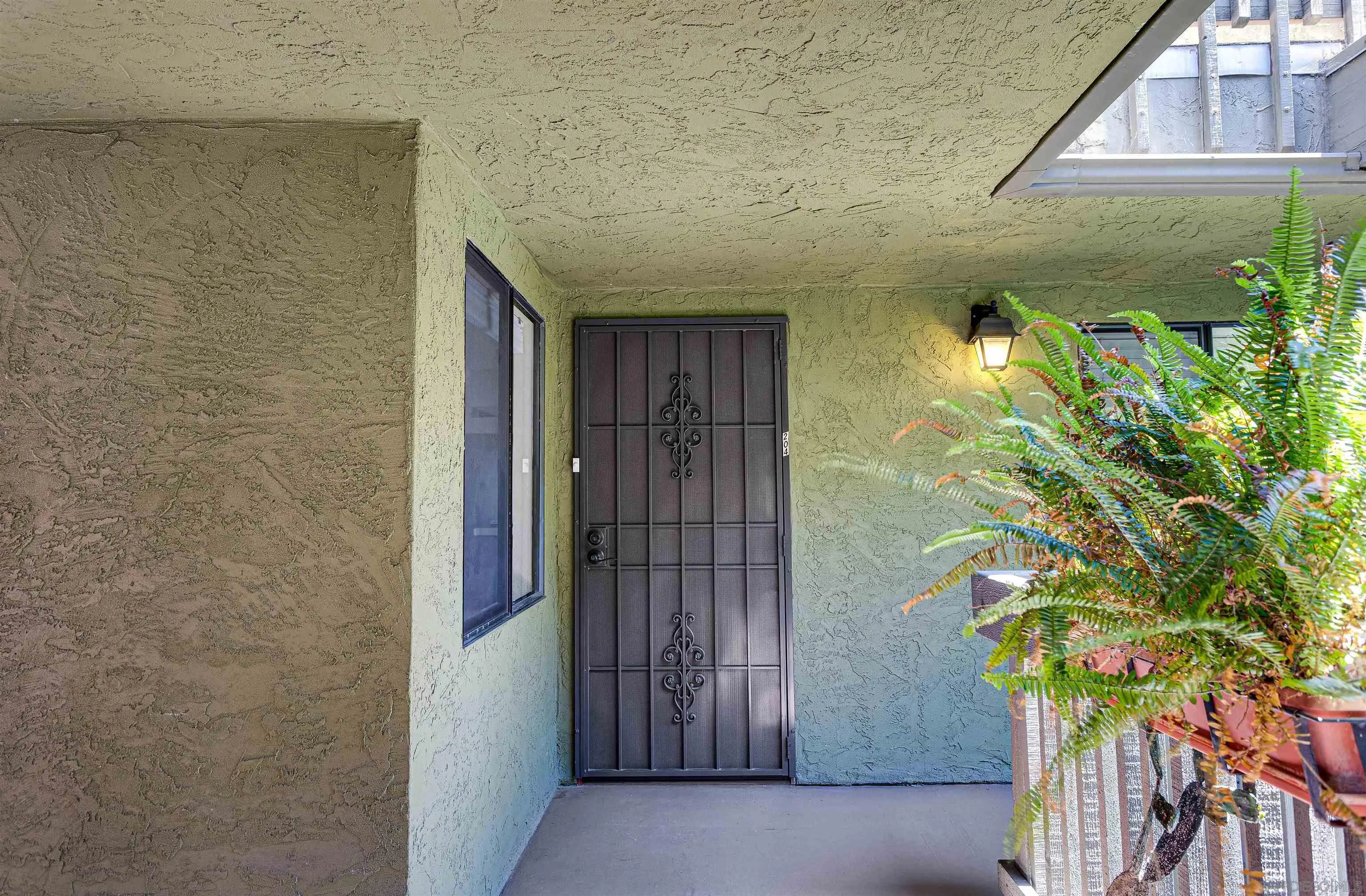 3930 Centre St Unit 204
