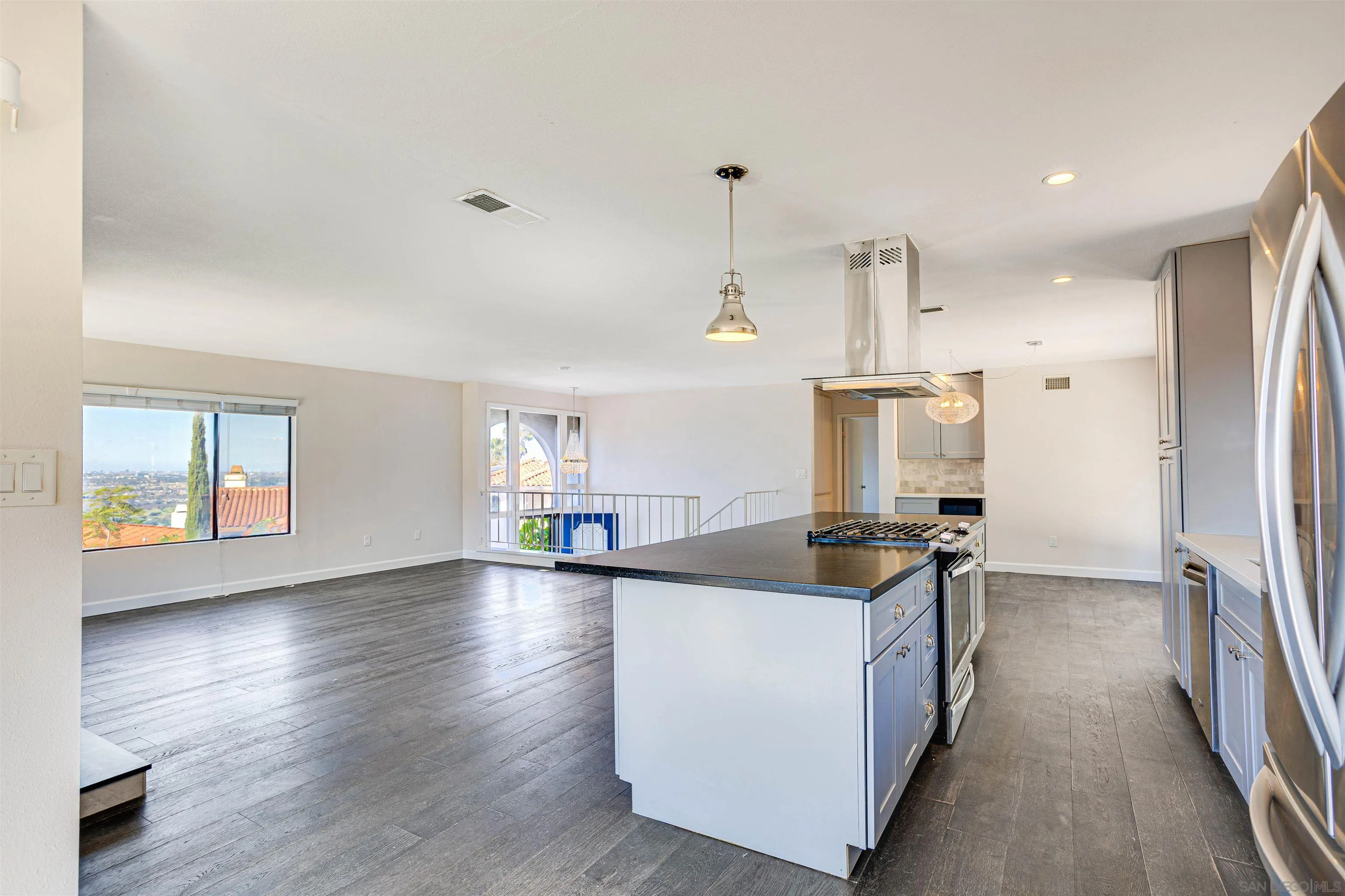 6189 Caminito Sacate