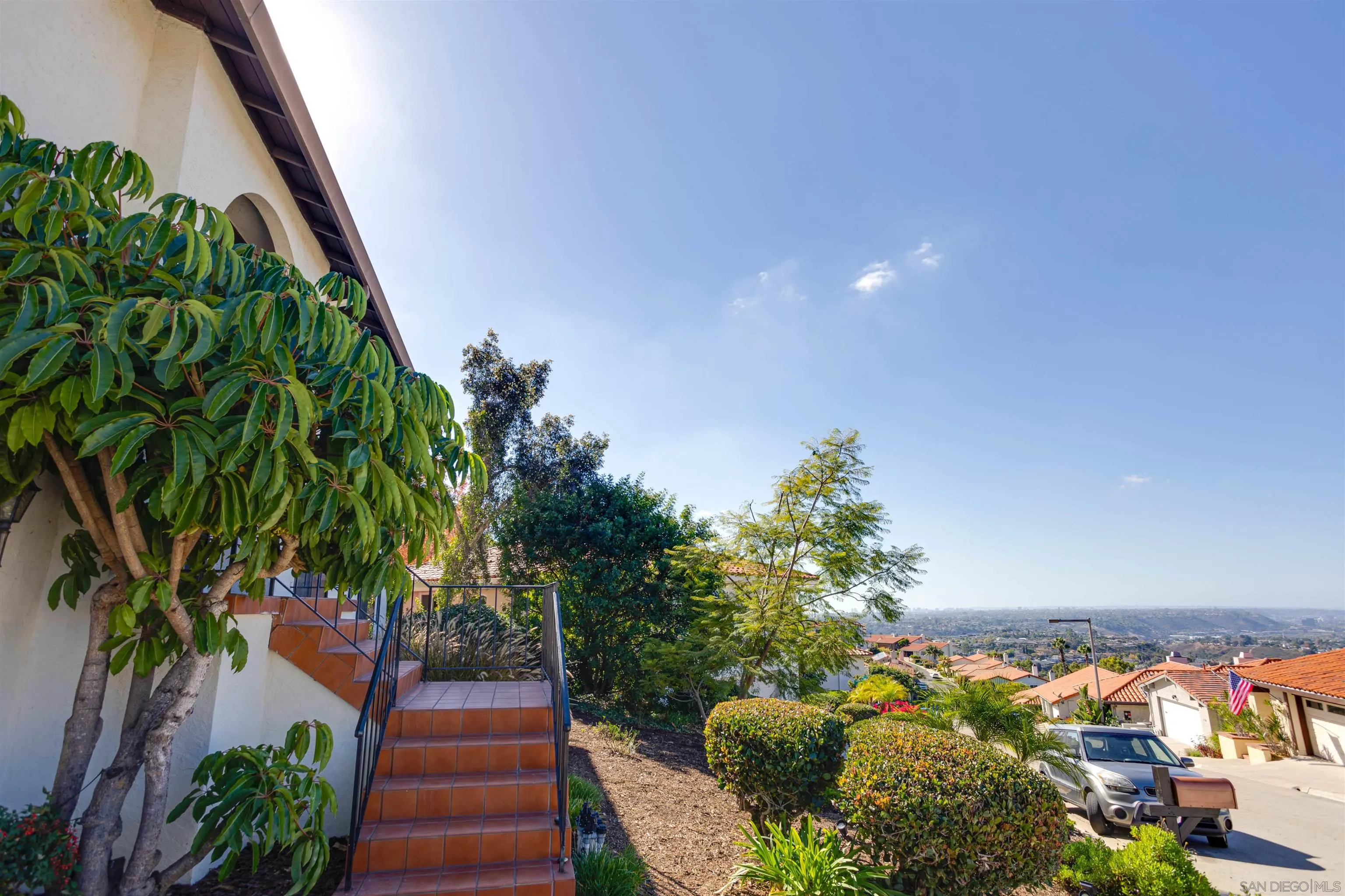 6189 Caminito Sacate