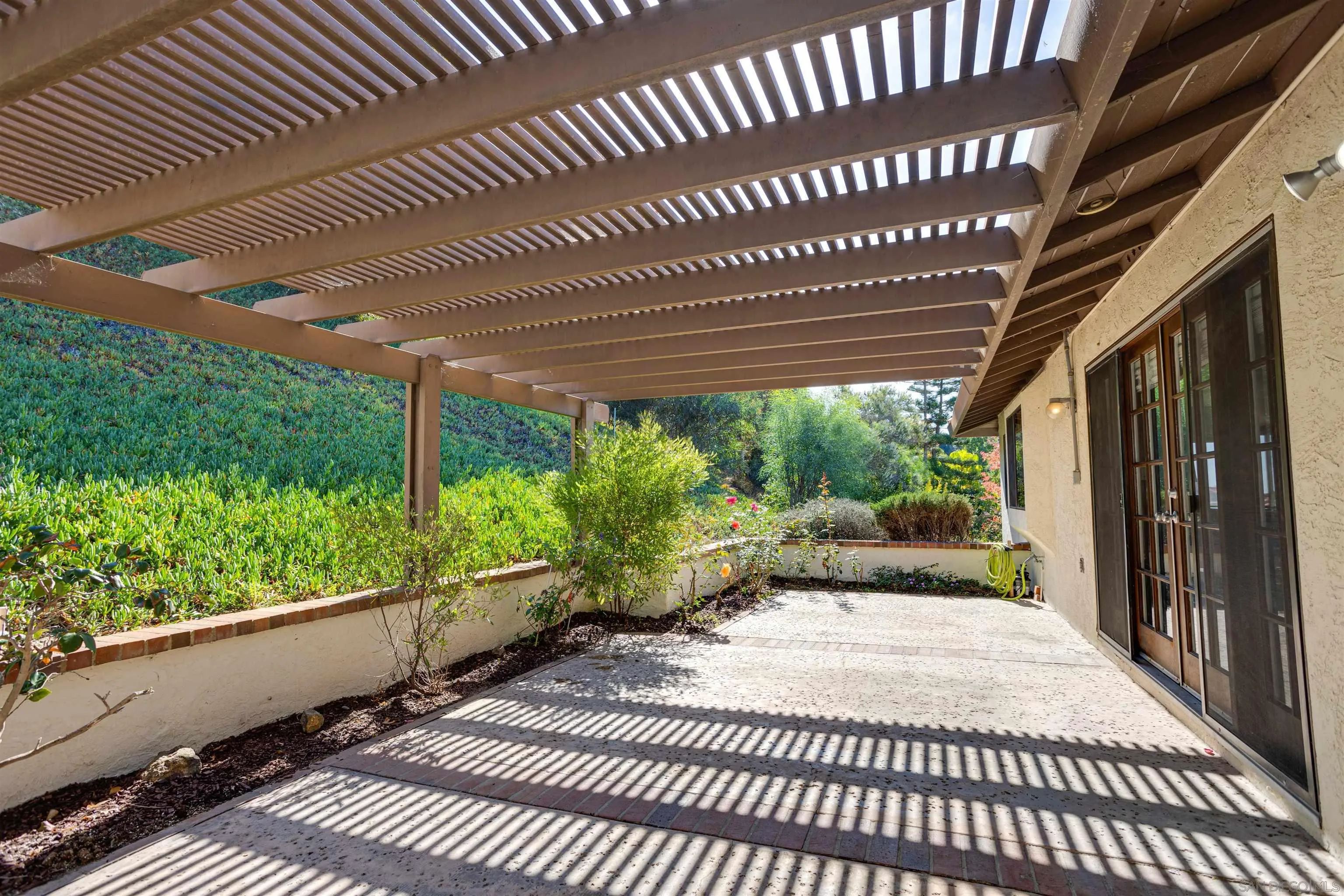 6189 Caminito Sacate