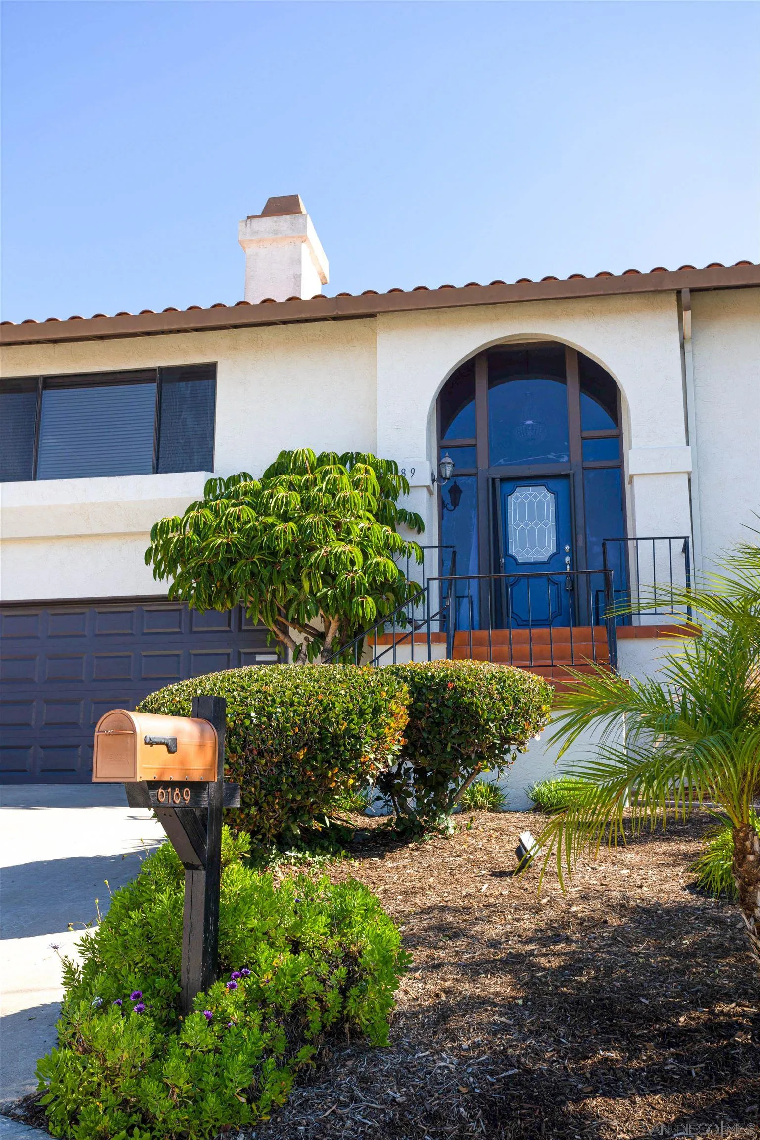 6189 Caminito Sacate