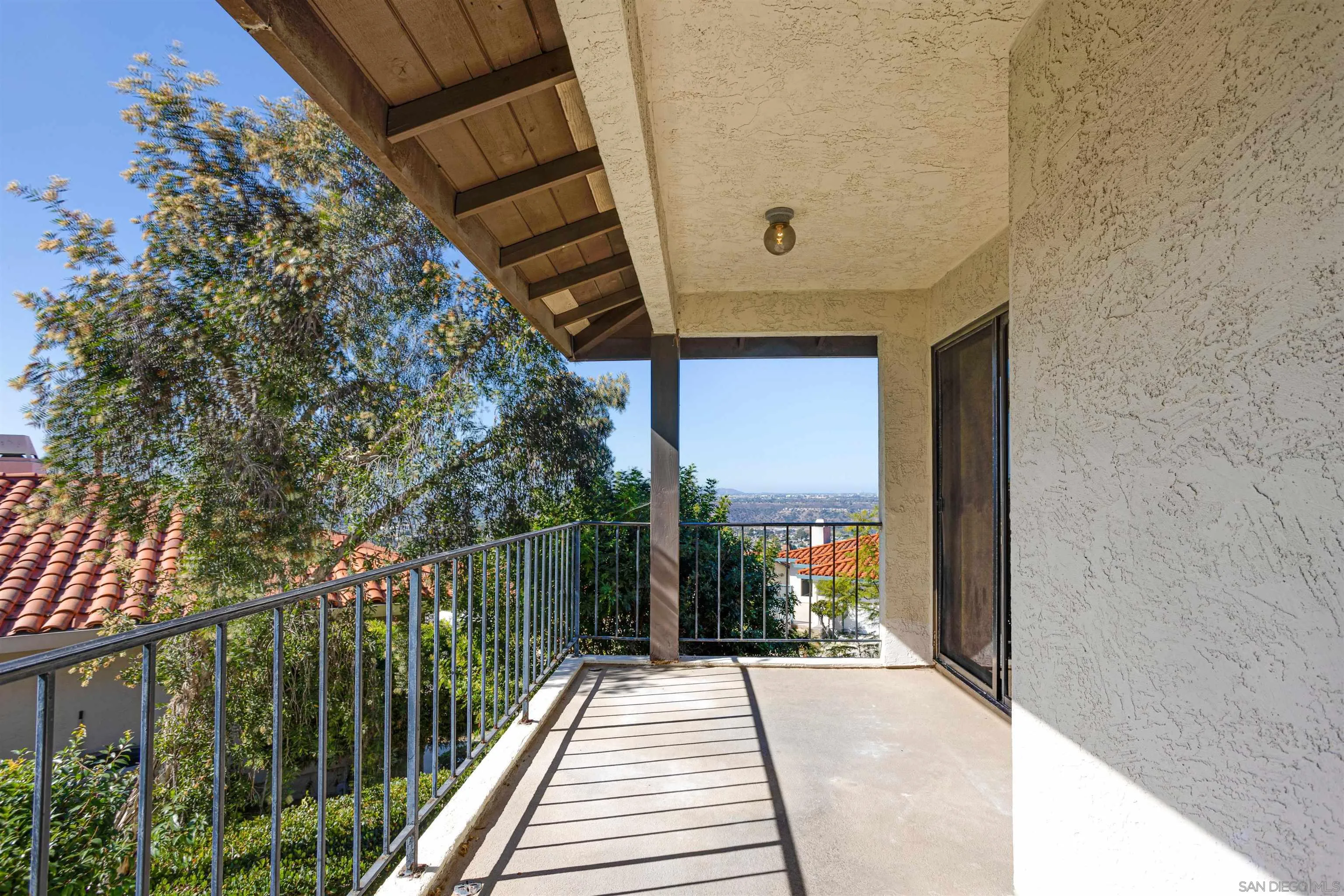 6189 Caminito Sacate