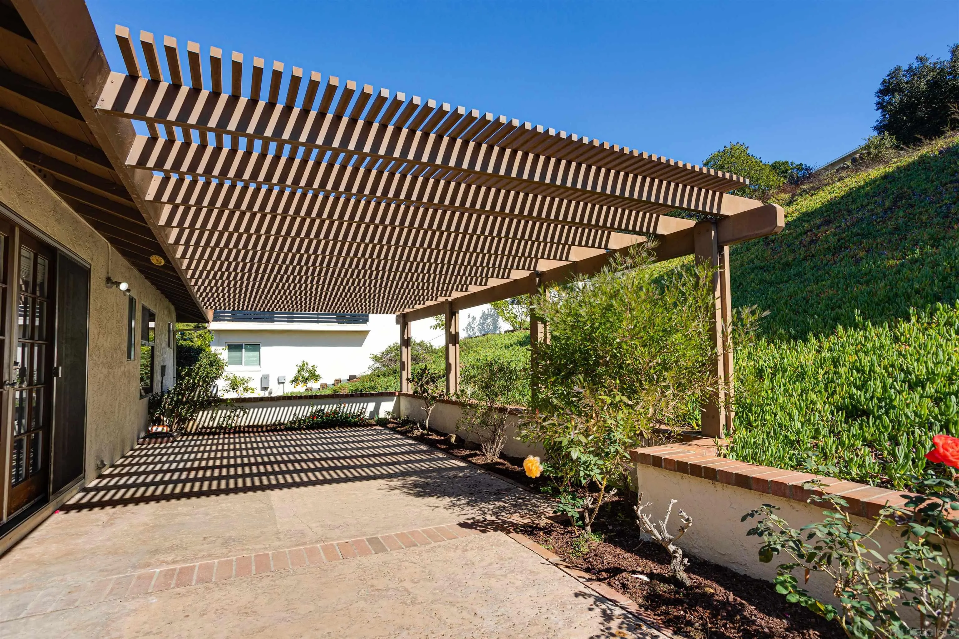 6189 Caminito Sacate