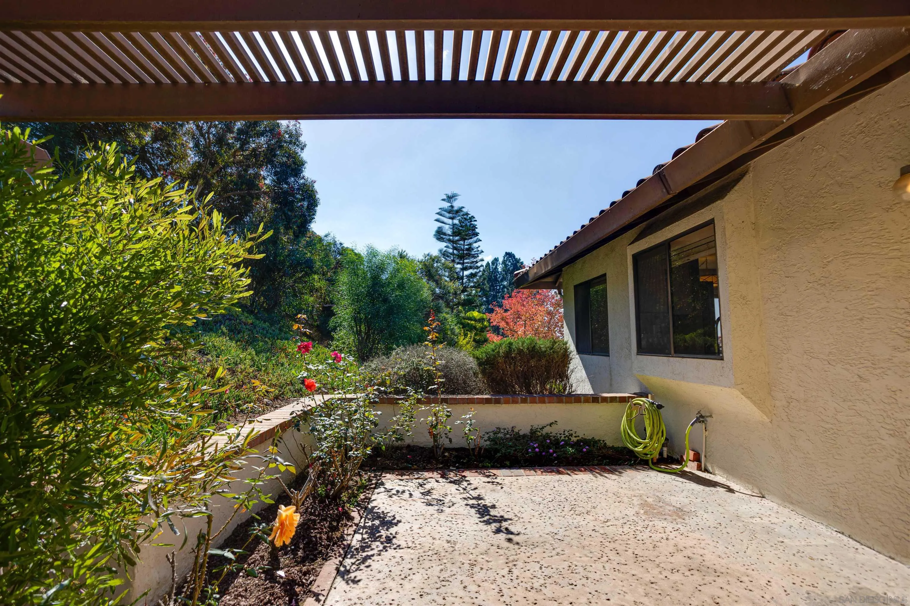 6189 Caminito Sacate