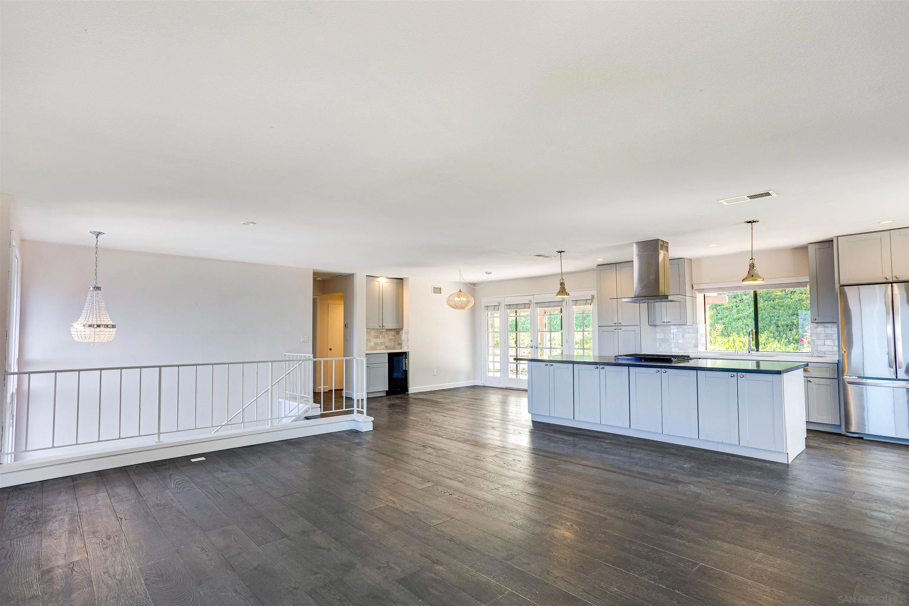 6189 Caminito Sacate