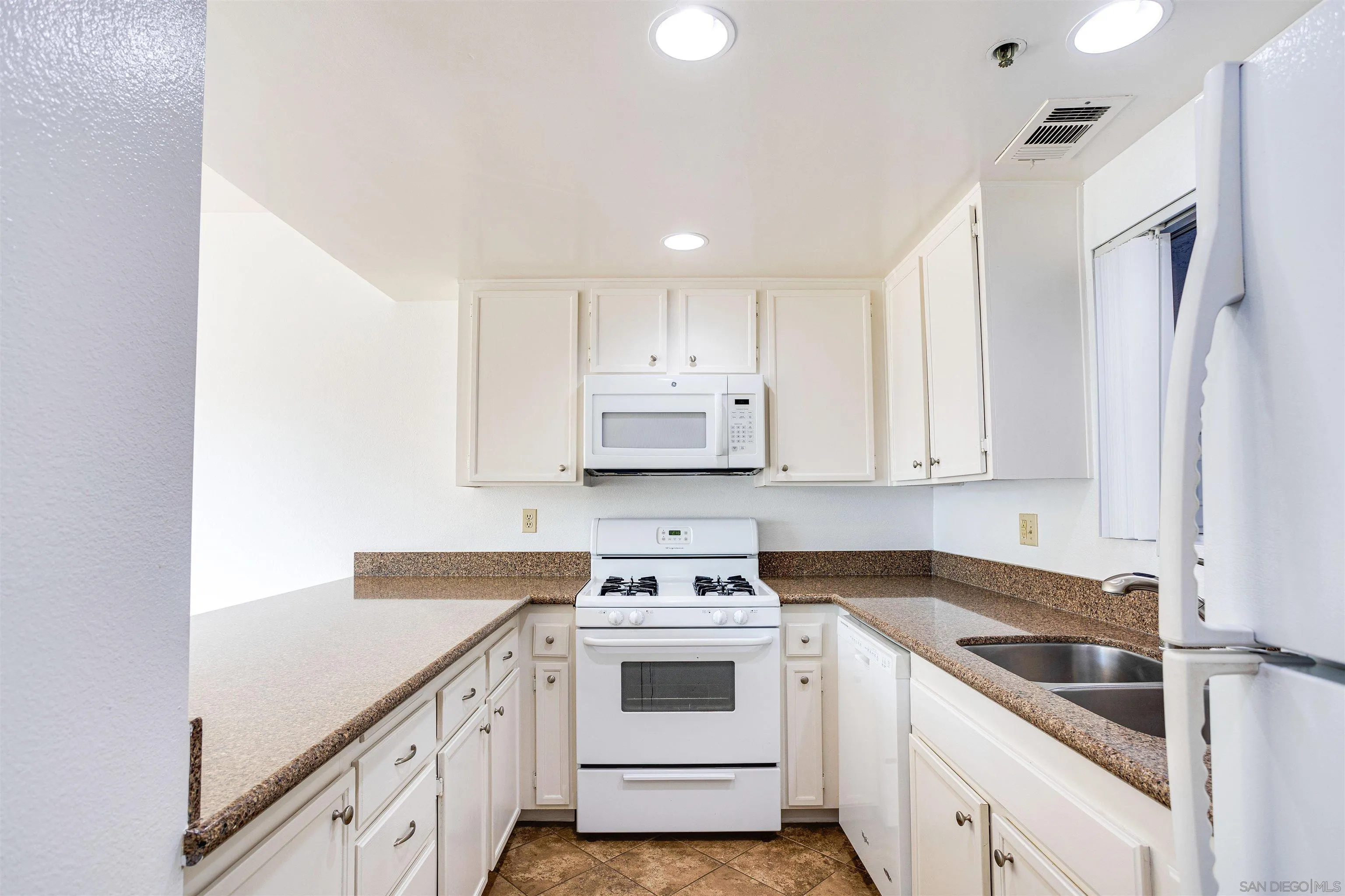 3666 3rd Ave Unit 103
