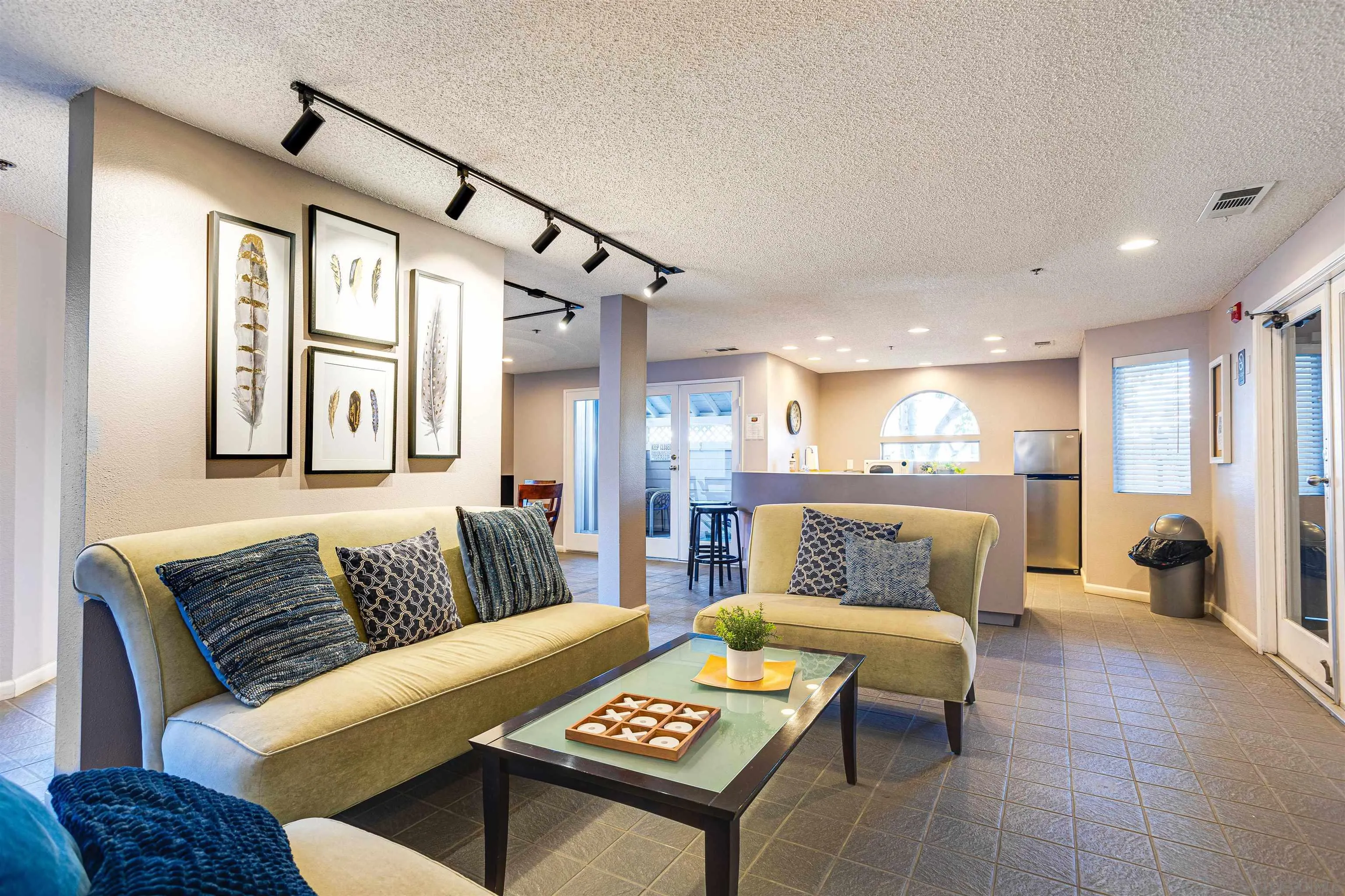 3666 3rd Ave Unit 103