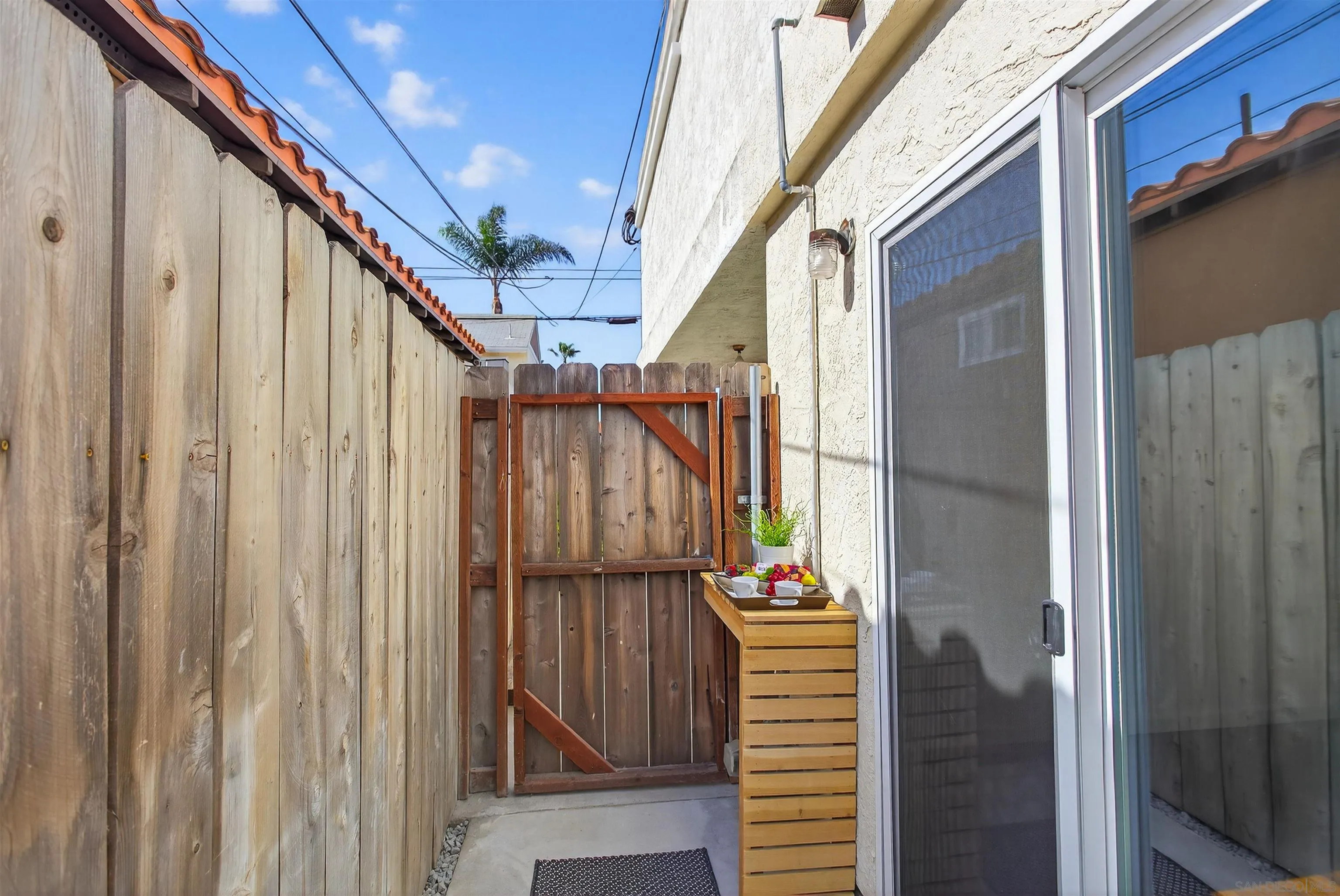 4418 36th St. Unit 3