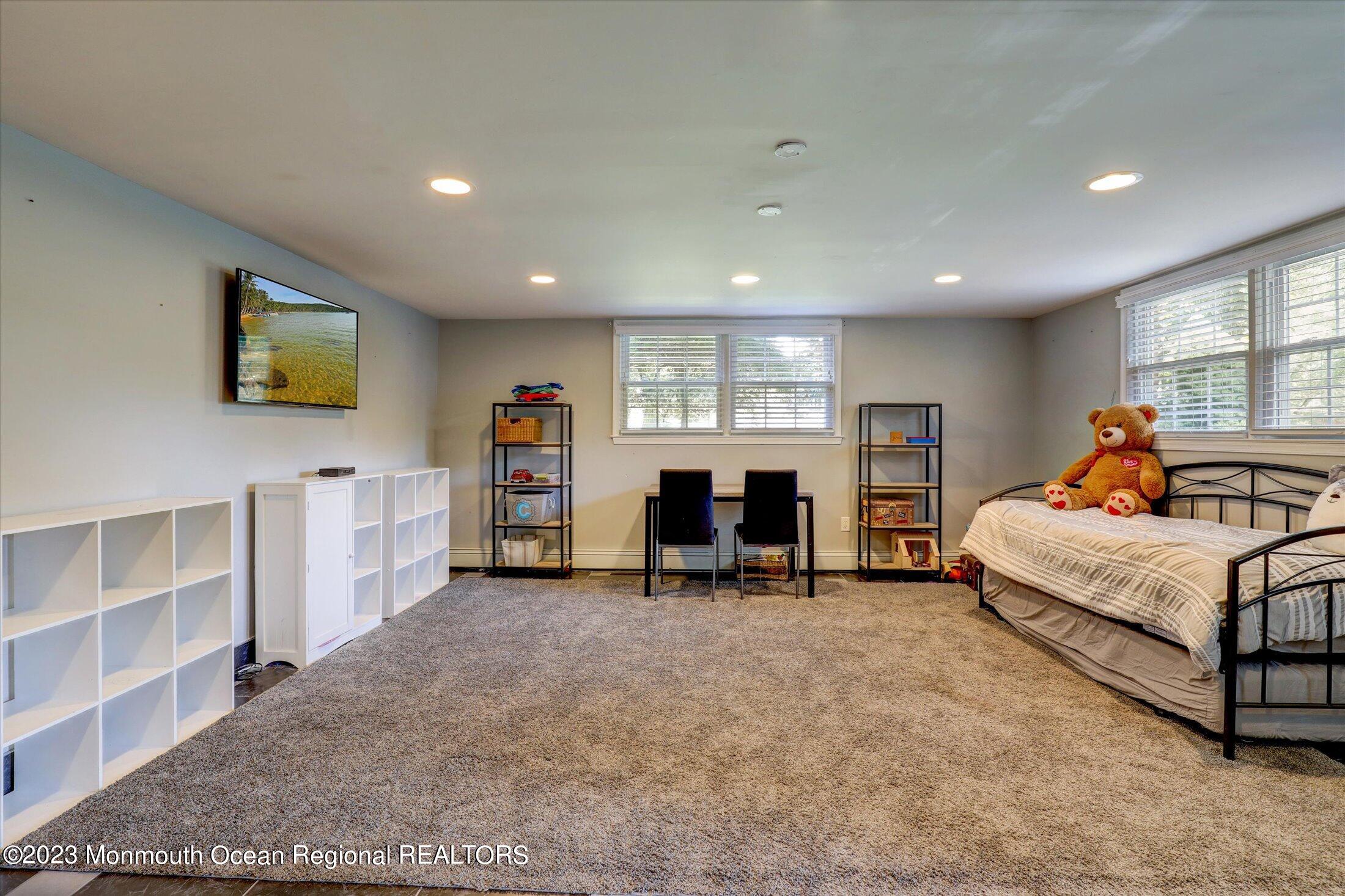 34 Iler Drive