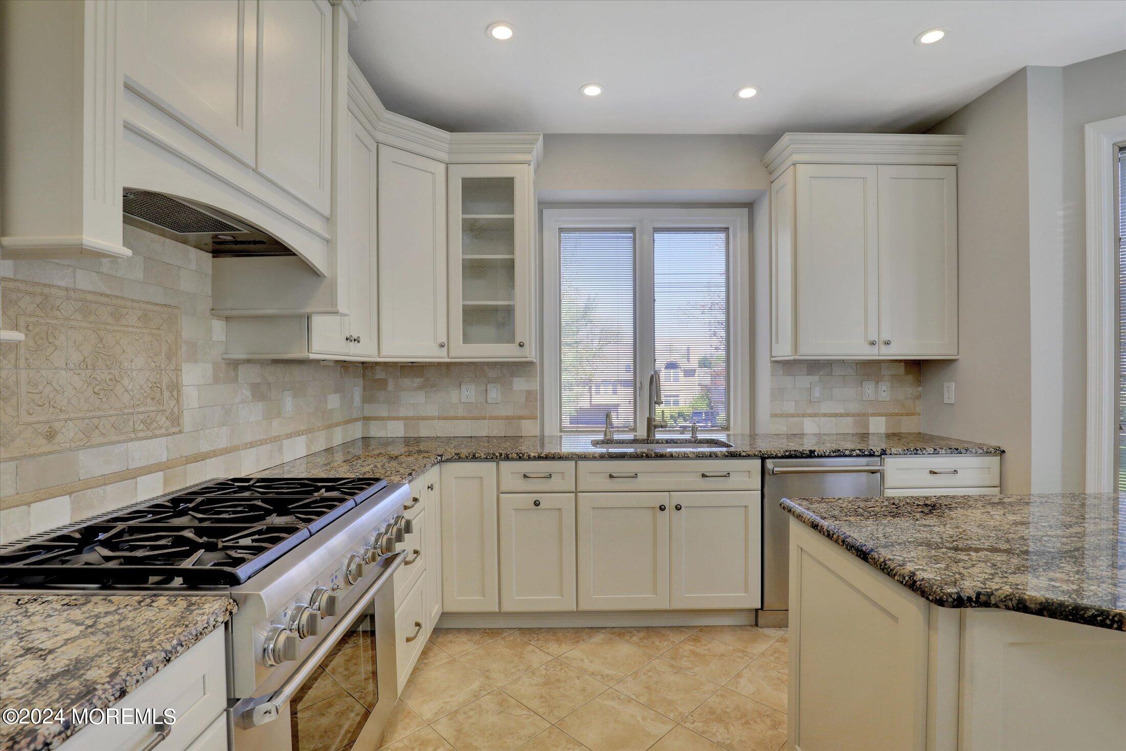 229 Saint Andrews Court