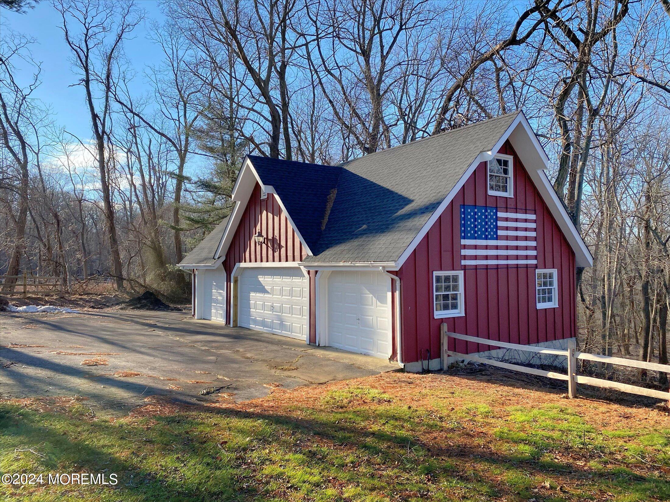 810 Holmdel Road