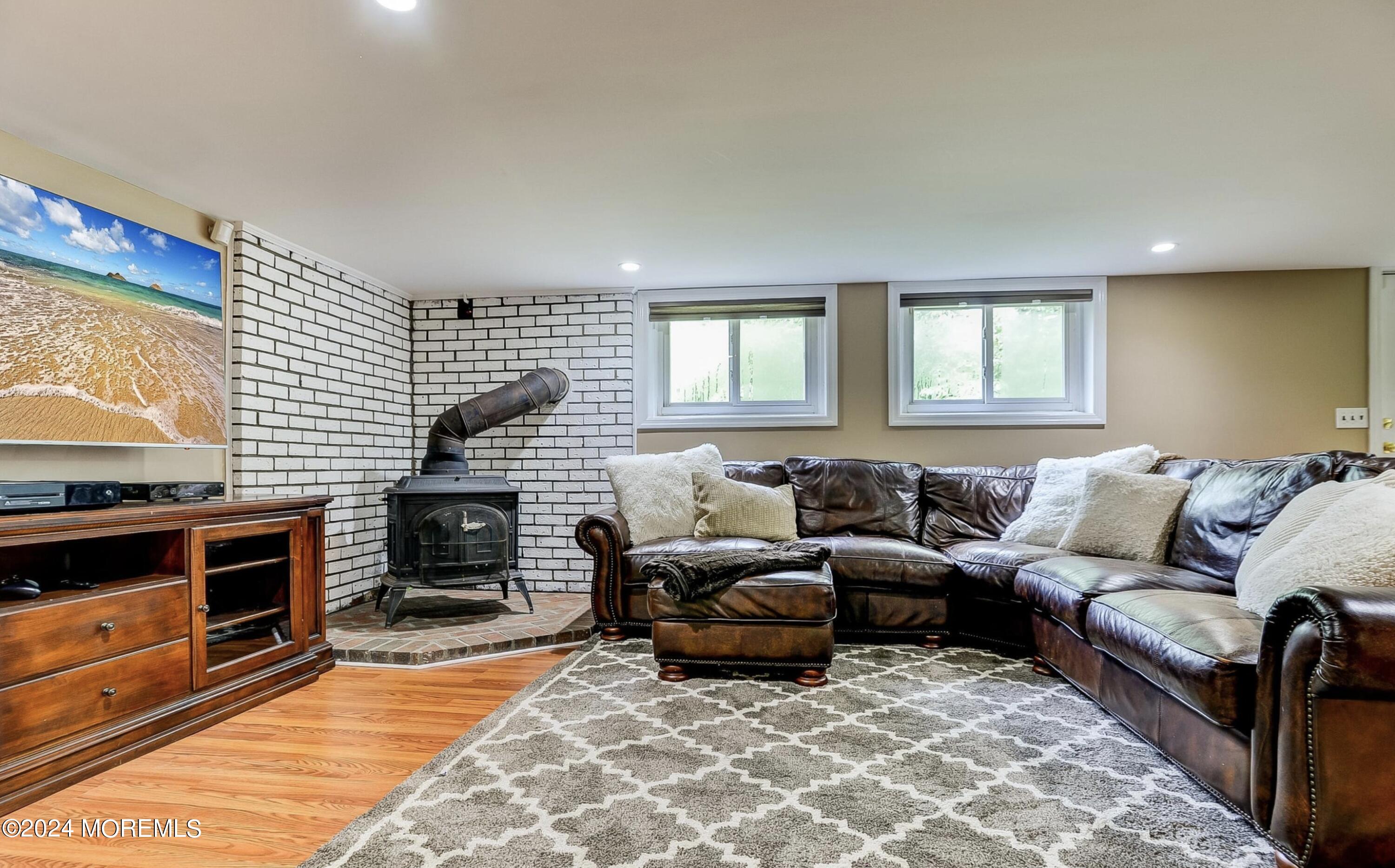 810 Holmdel Road
