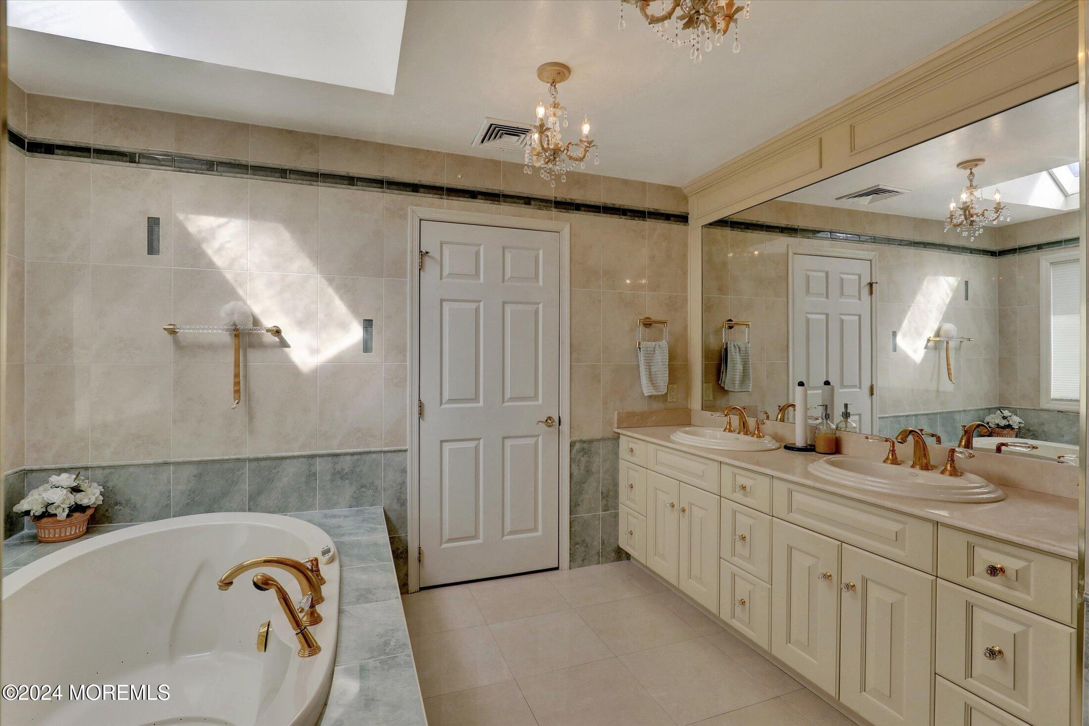 12 Yellow Brook Road